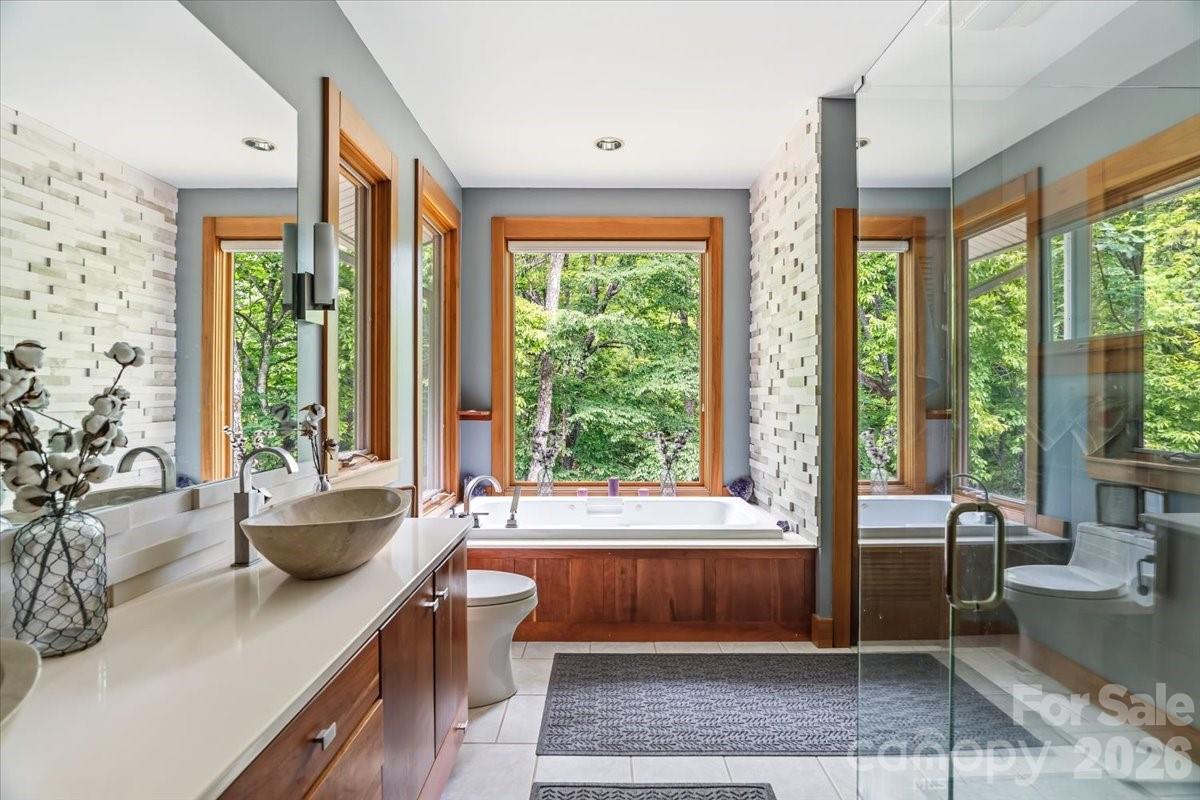 466 Sweetwater Lane — Pisgah Forest