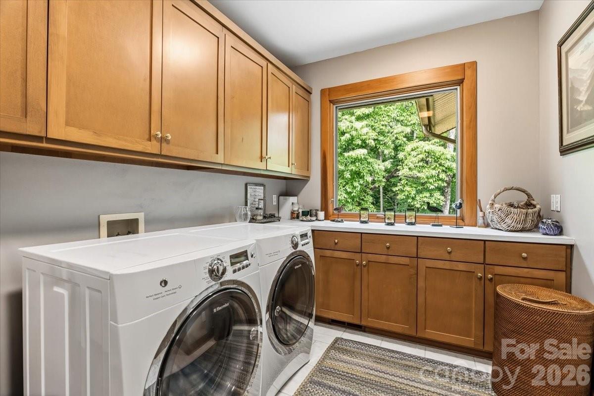 466 Sweetwater Lane — Pisgah Forest