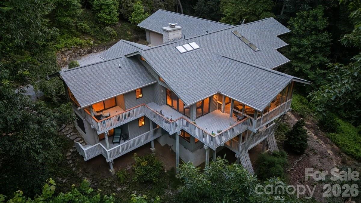 466 Sweetwater Lane — Pisgah Forest