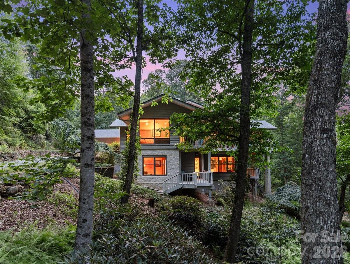 466 Sweetwater Lane — Pisgah Forest