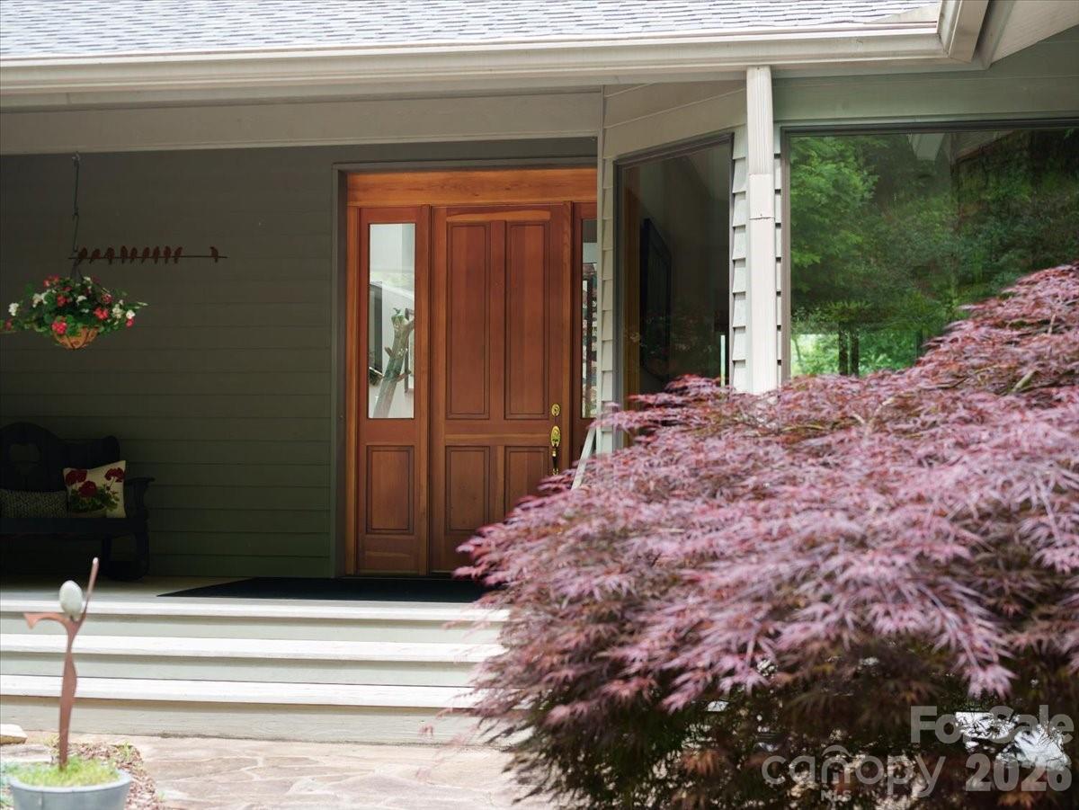466 Sweetwater Lane — Pisgah Forest