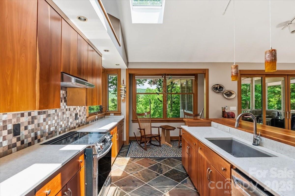 466 Sweetwater Lane — Pisgah Forest