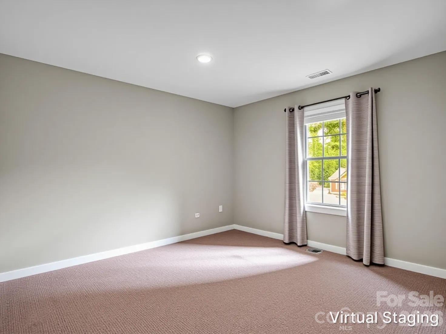 100 Walt Drive — Hendersonville