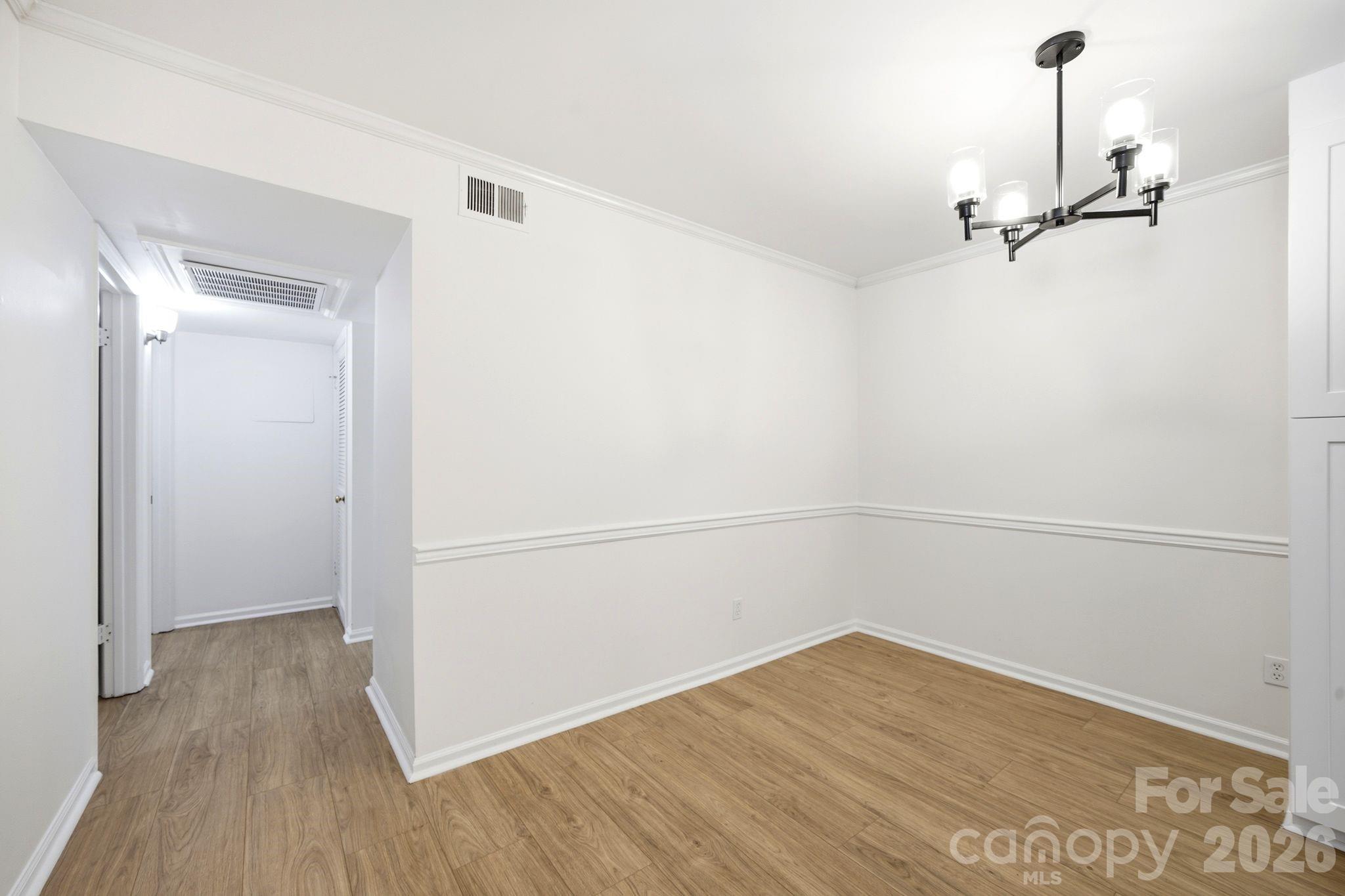 4739 Hedgemore Drive — Charlotte