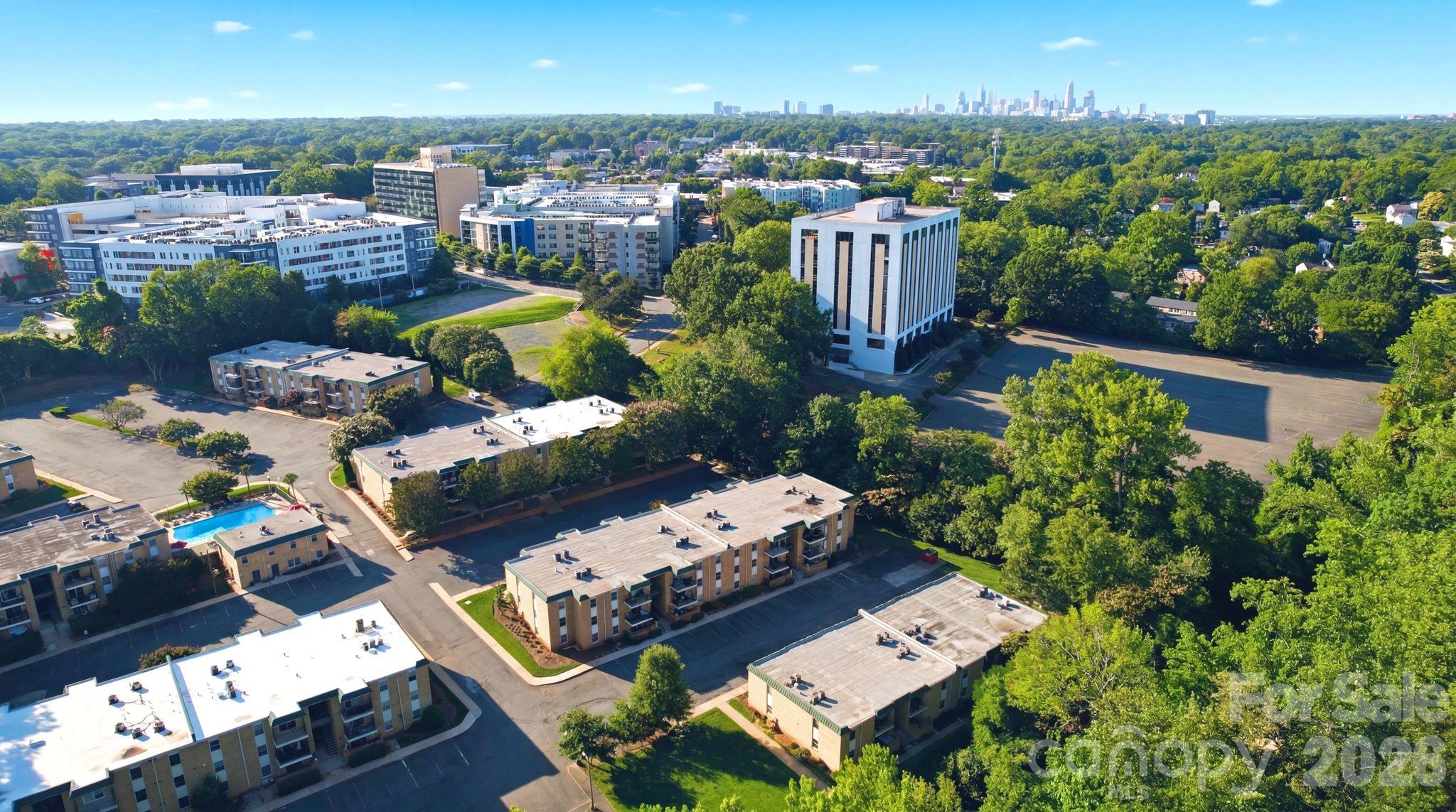 4739 Hedgemore Drive — Charlotte