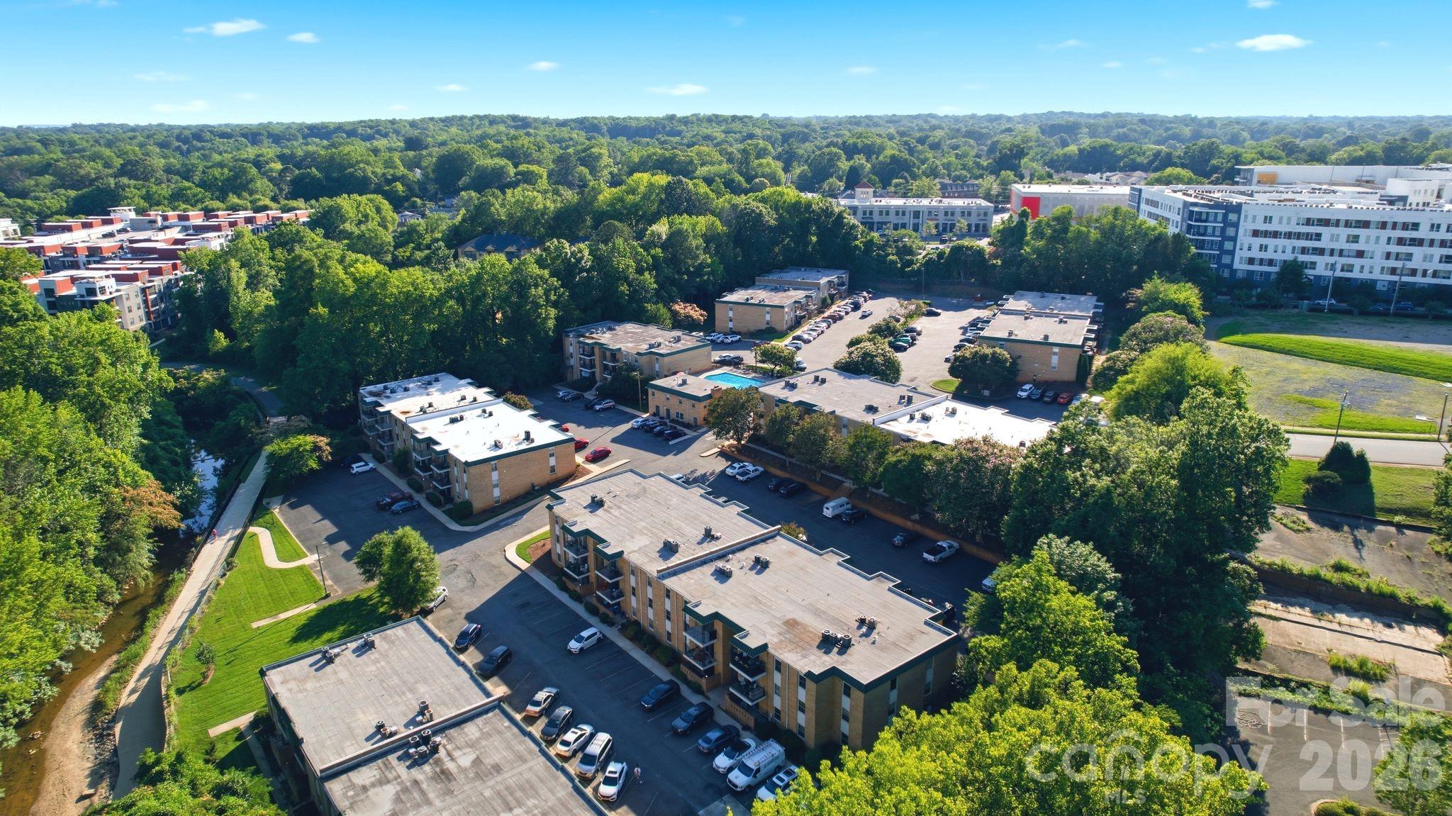 4739 Hedgemore Drive — Charlotte