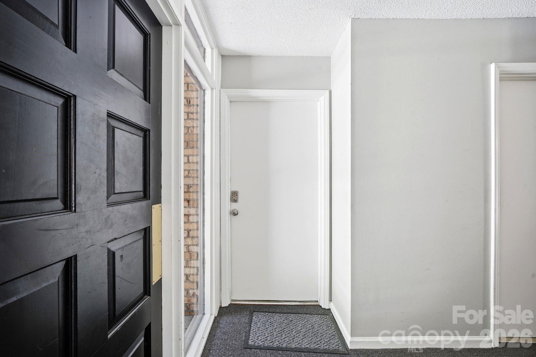 4739 Hedgemore Drive — Charlotte