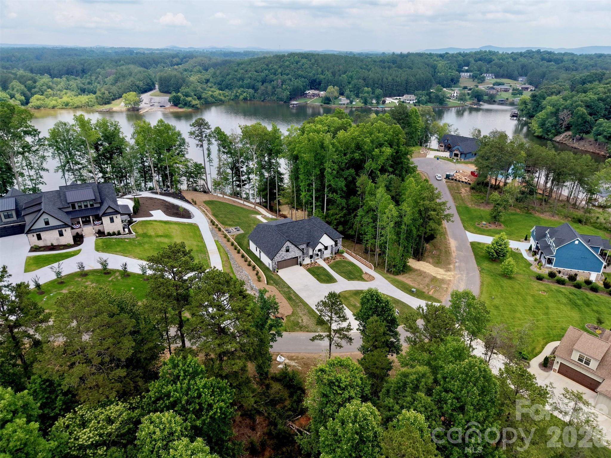 5764 Lake Pointe Drive — Granite Falls