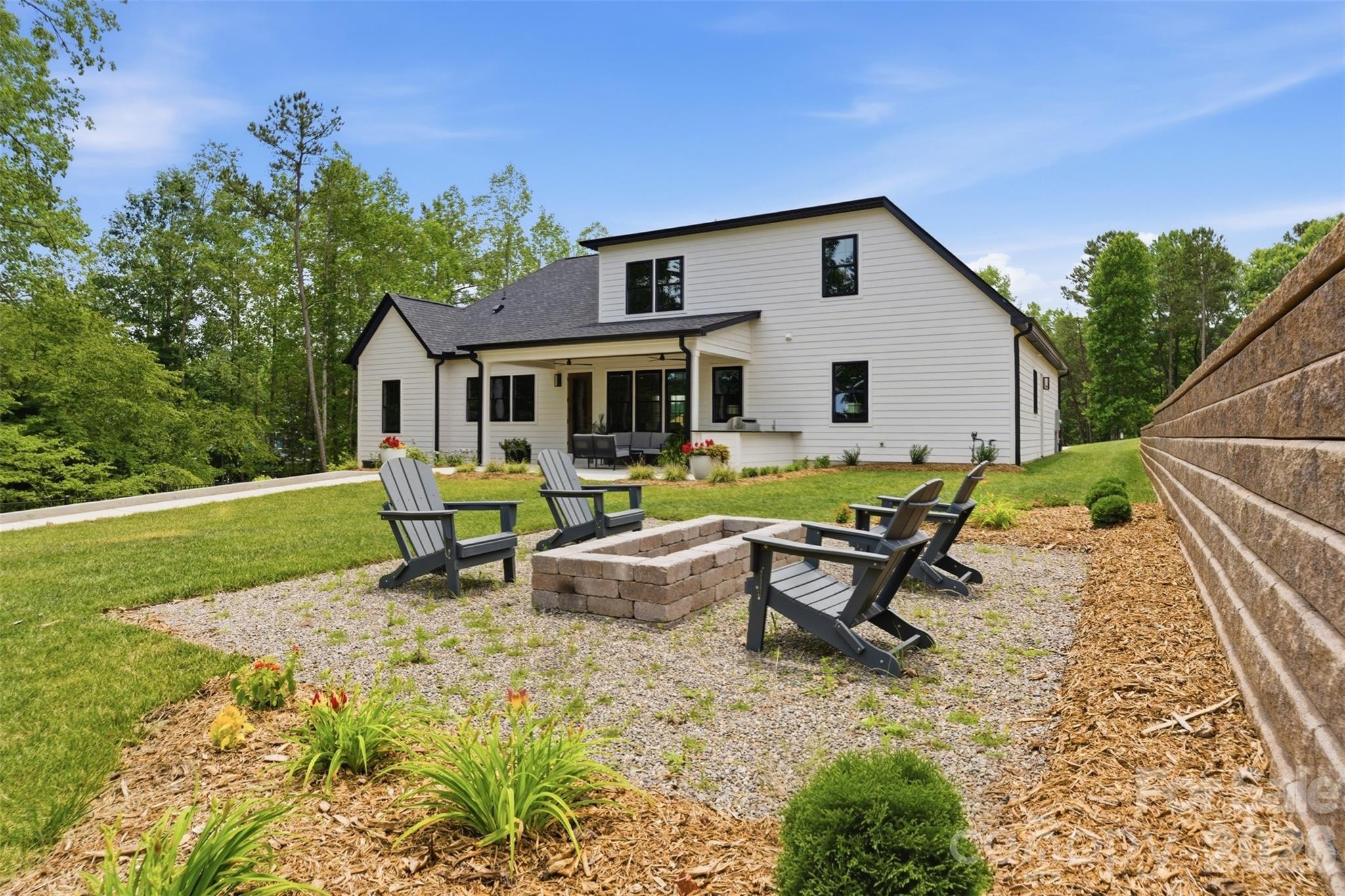 5764 Lake Pointe Drive — Granite Falls