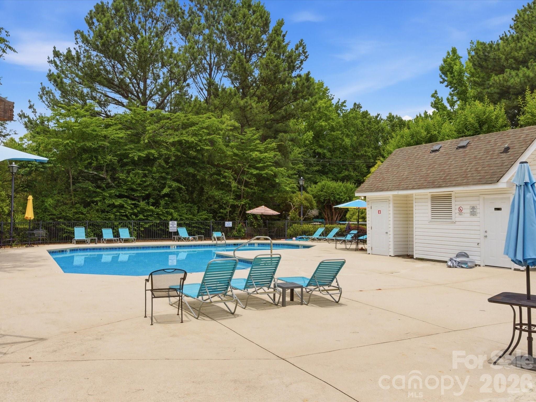 15477 Asterwind Court — Charlotte