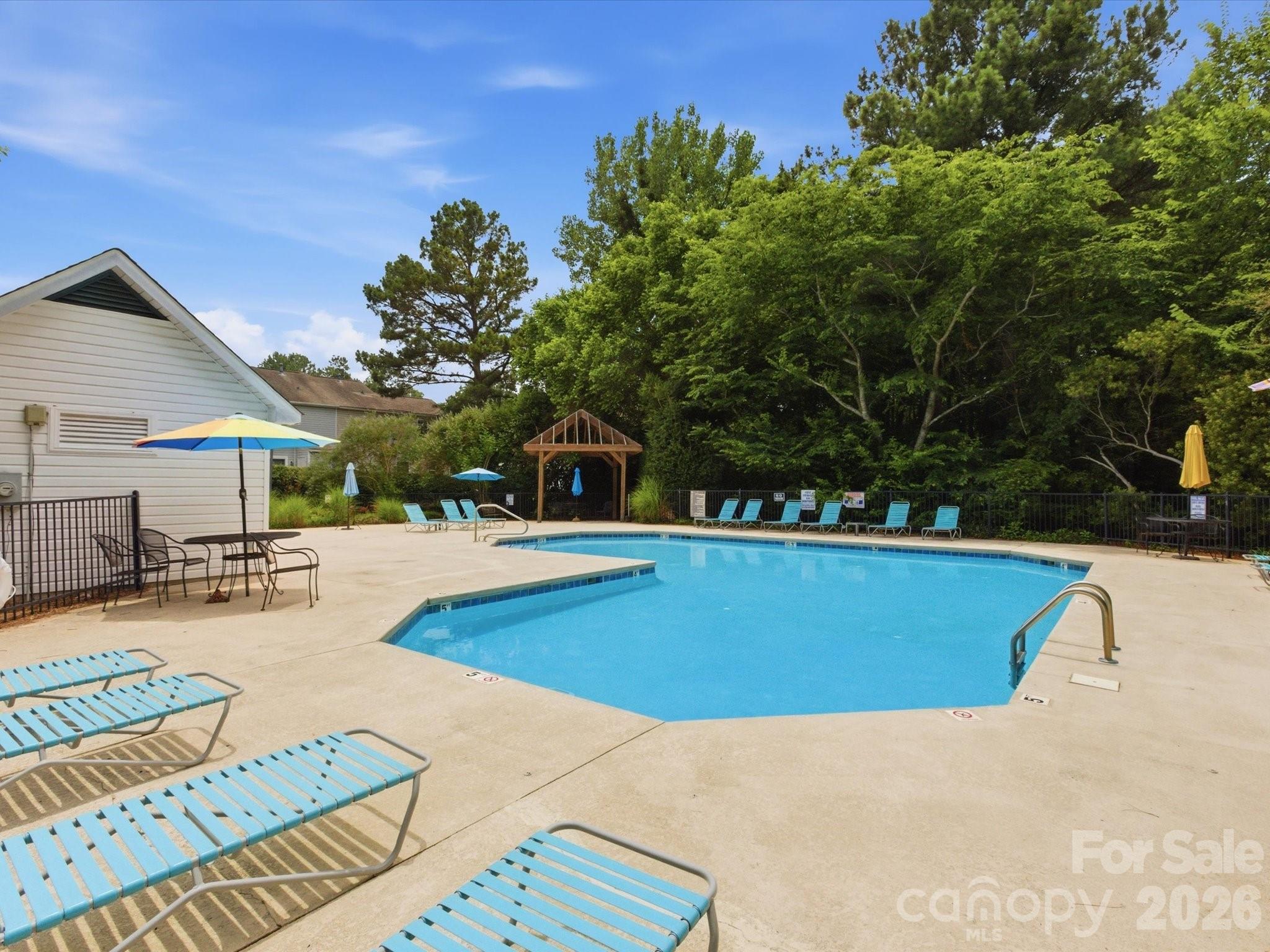 15477 Asterwind Court — Charlotte
