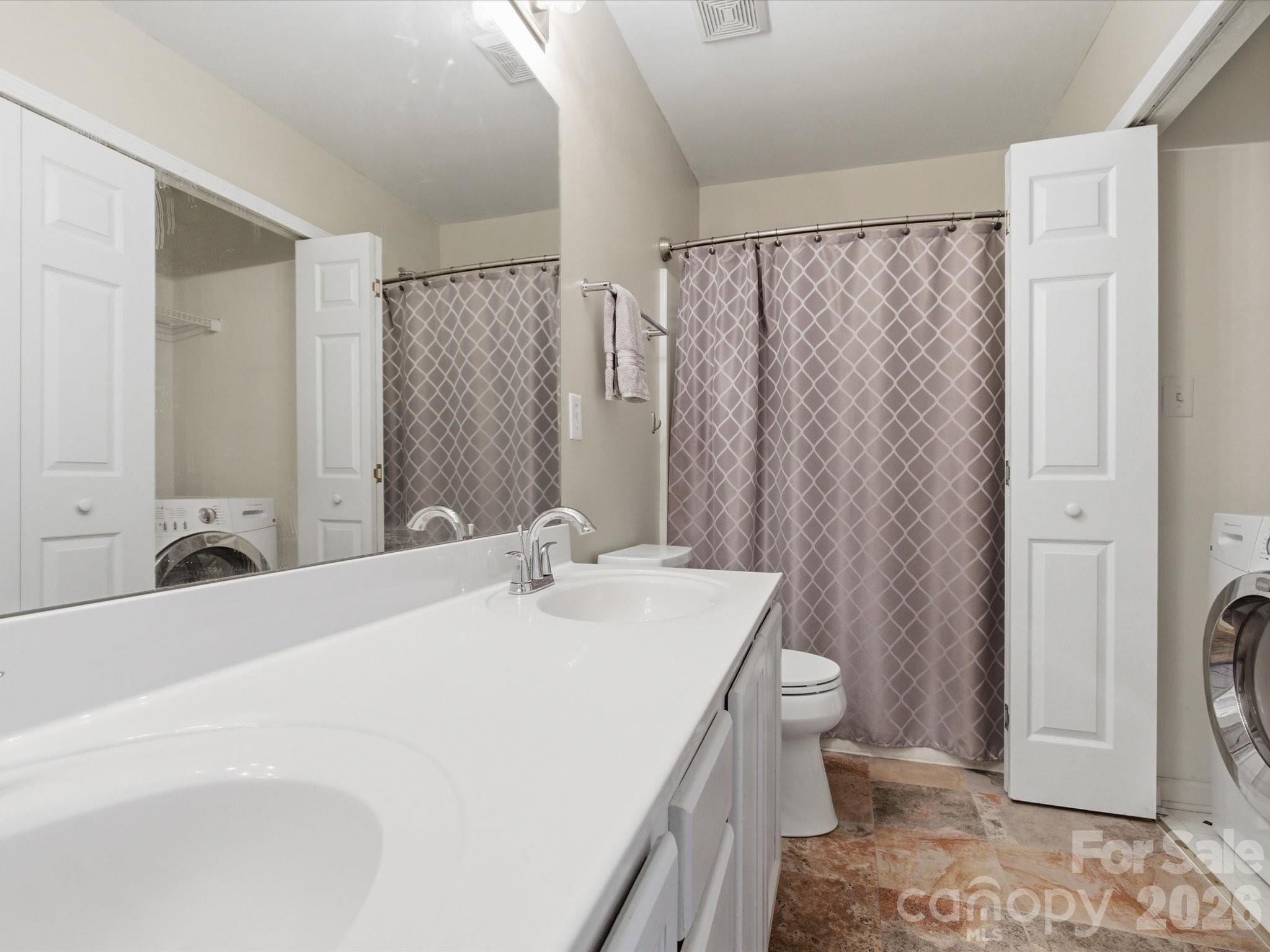 15477 Asterwind Court — Charlotte