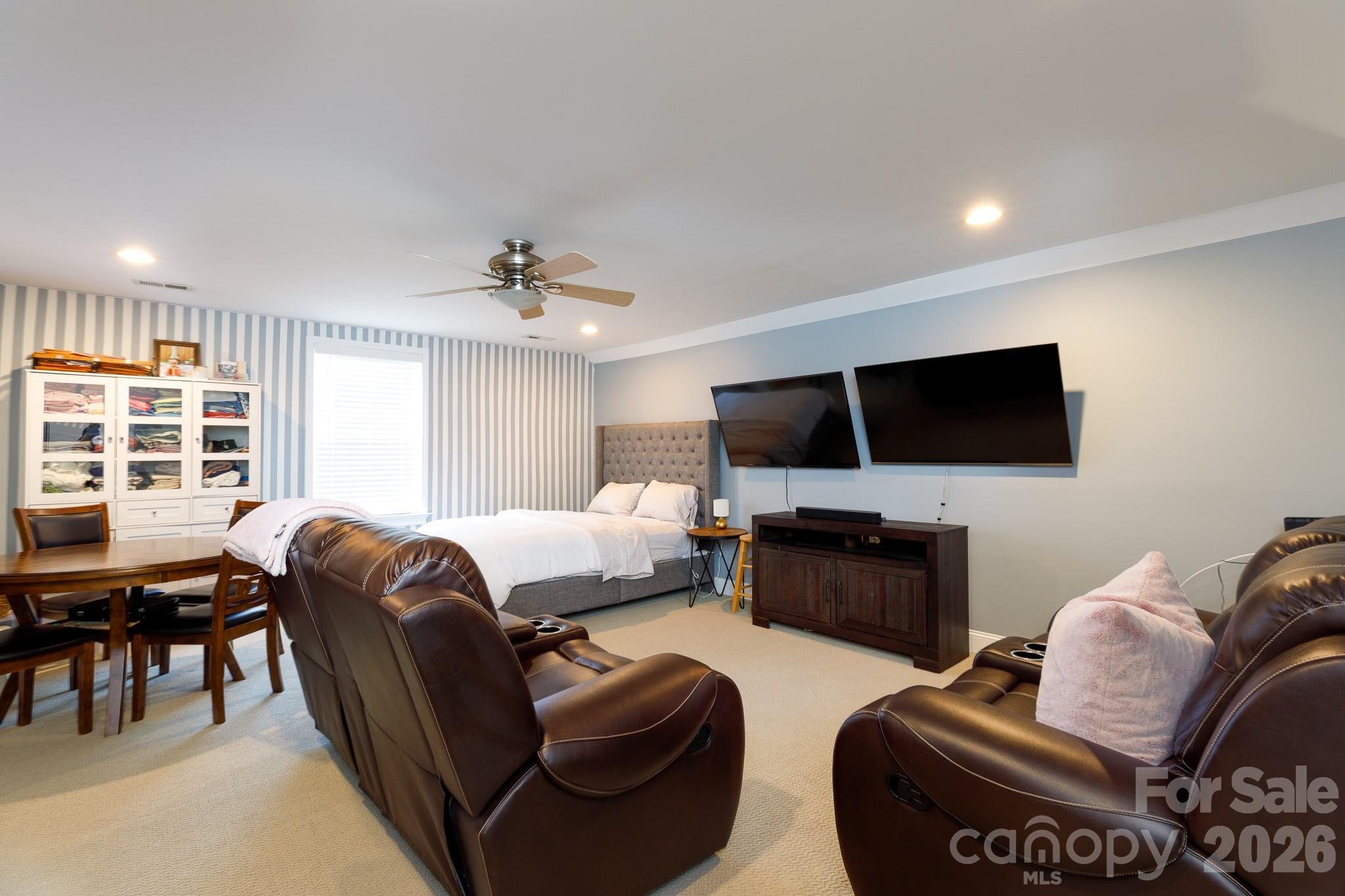 1566 Meadow Glen Lane — Rock Hill