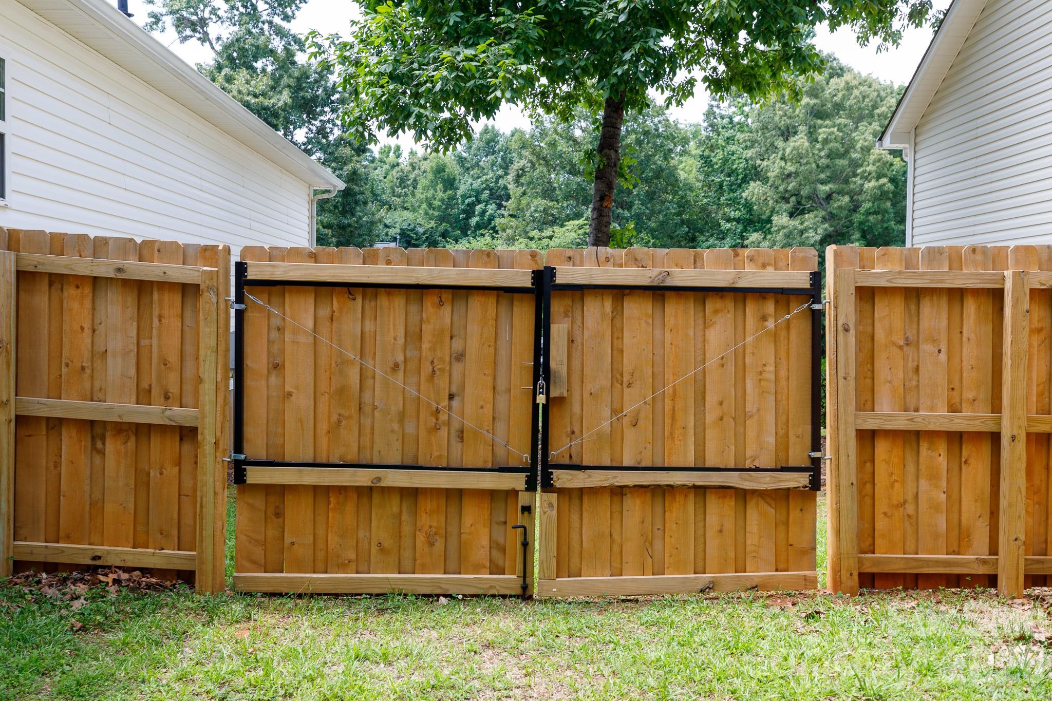 1566 Meadow Glen Lane — Rock Hill