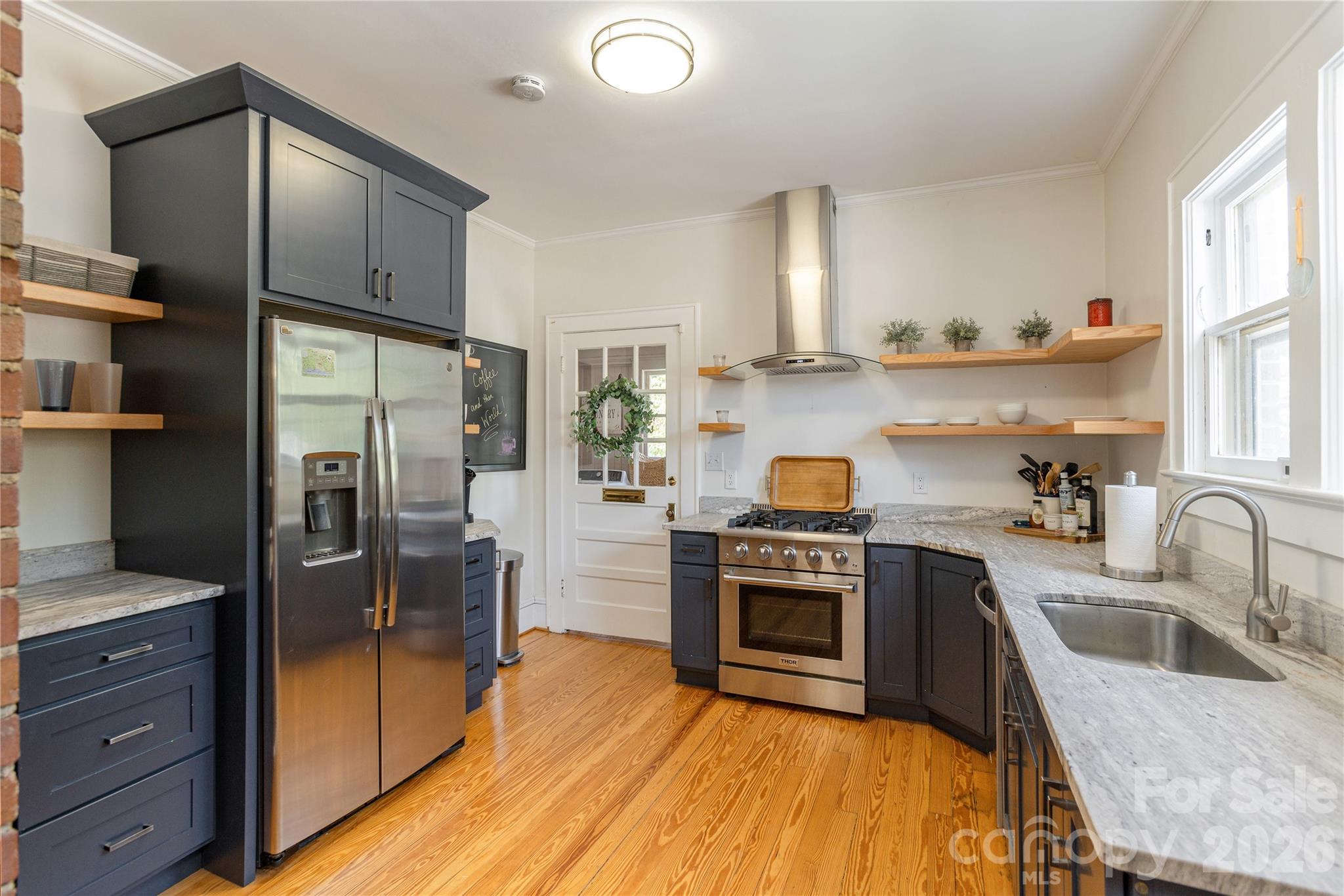 831 Oakland Street — Hendersonville