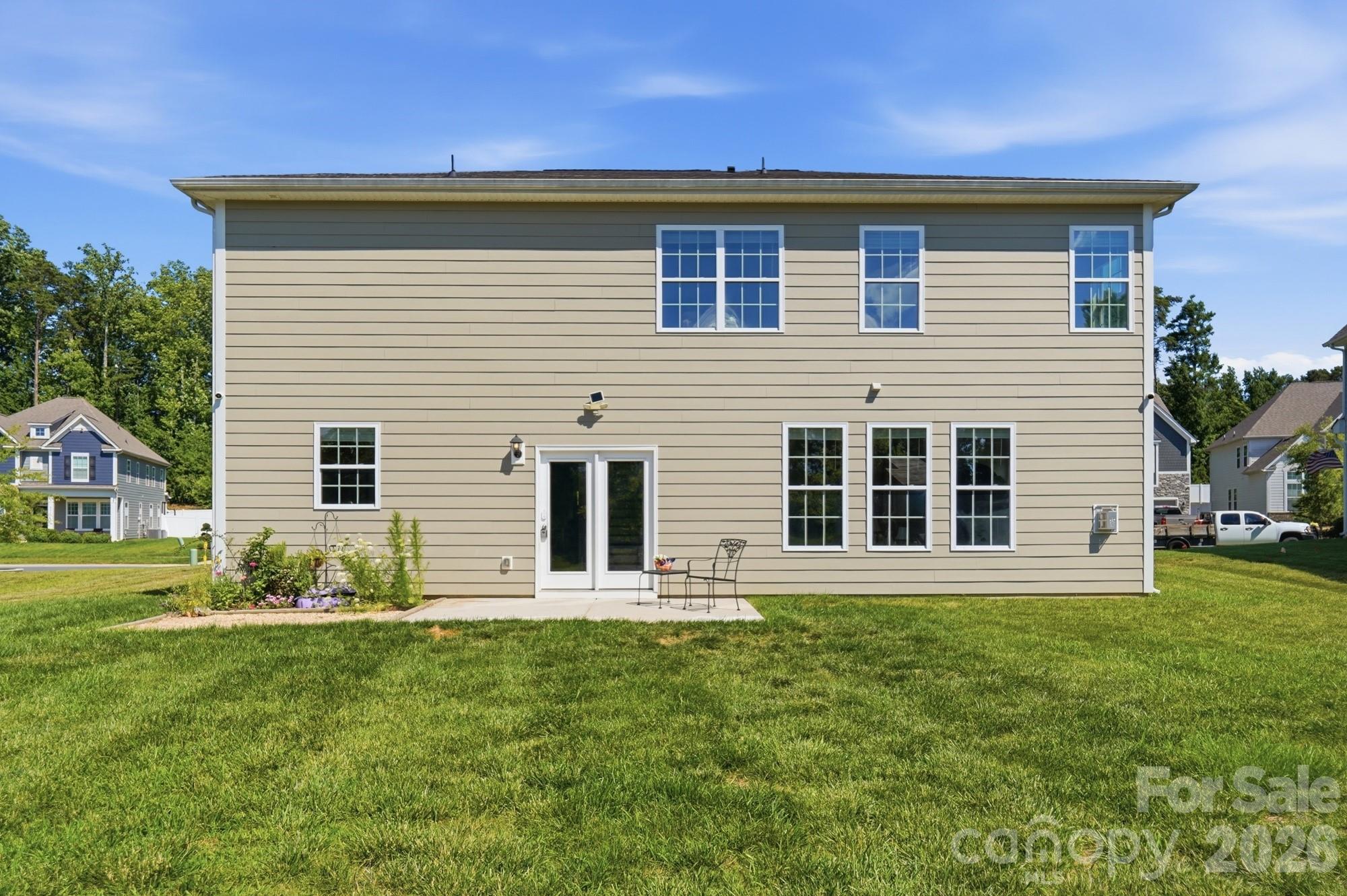 2431 Napa Terrace — Clover