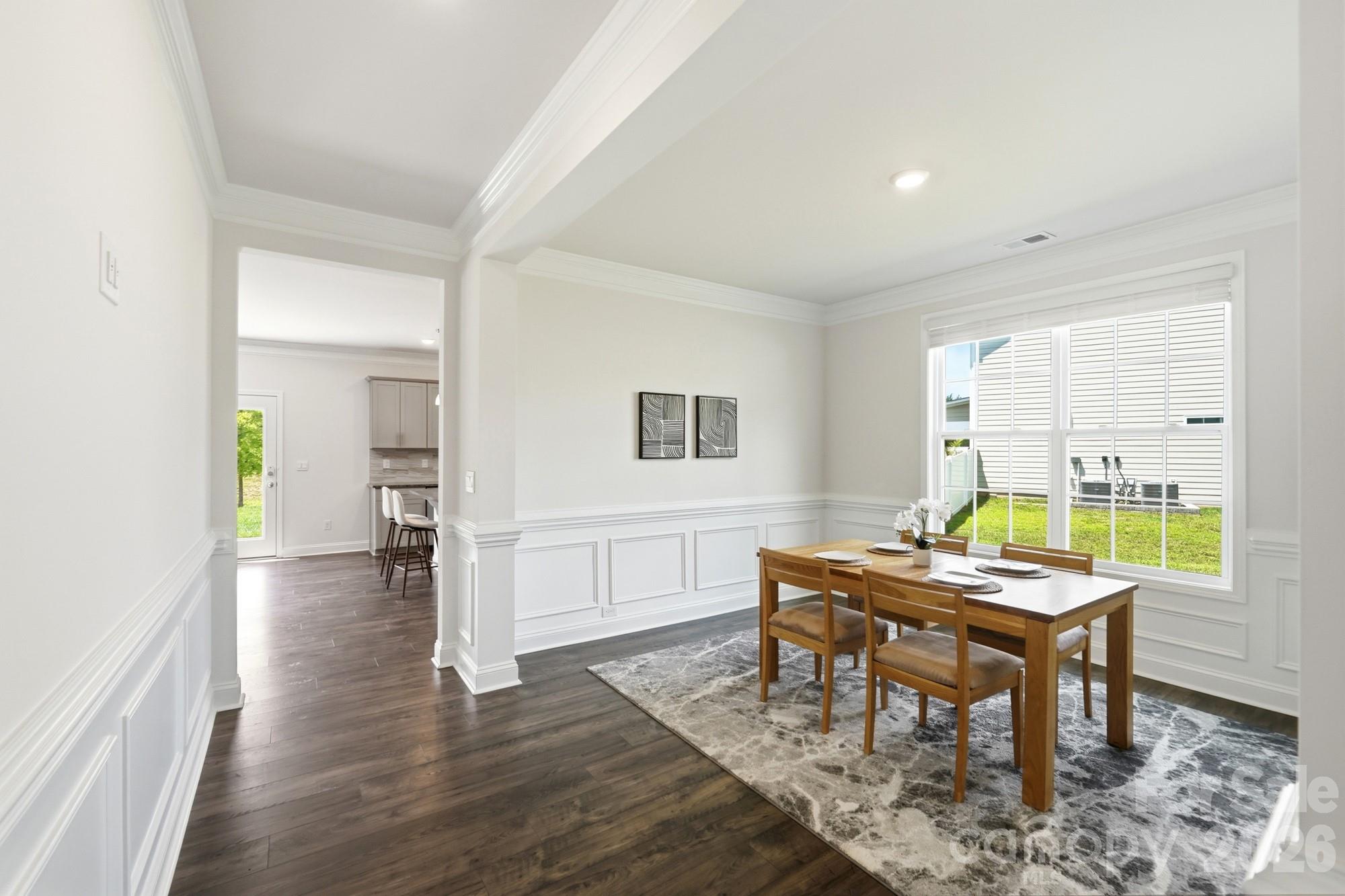 2431 Napa Terrace — Clover