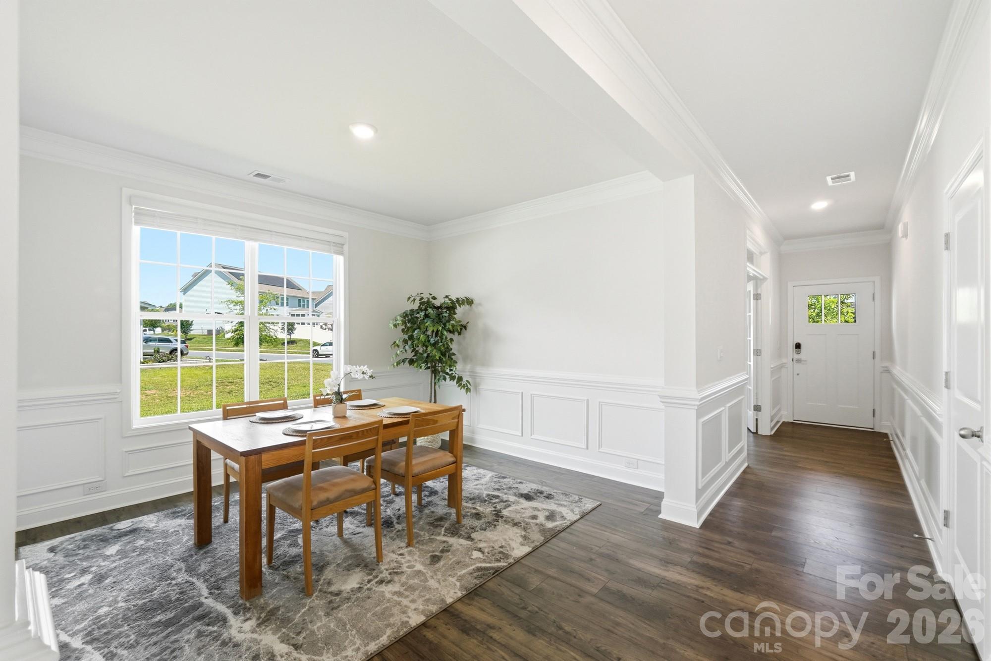 2431 Napa Terrace — Clover