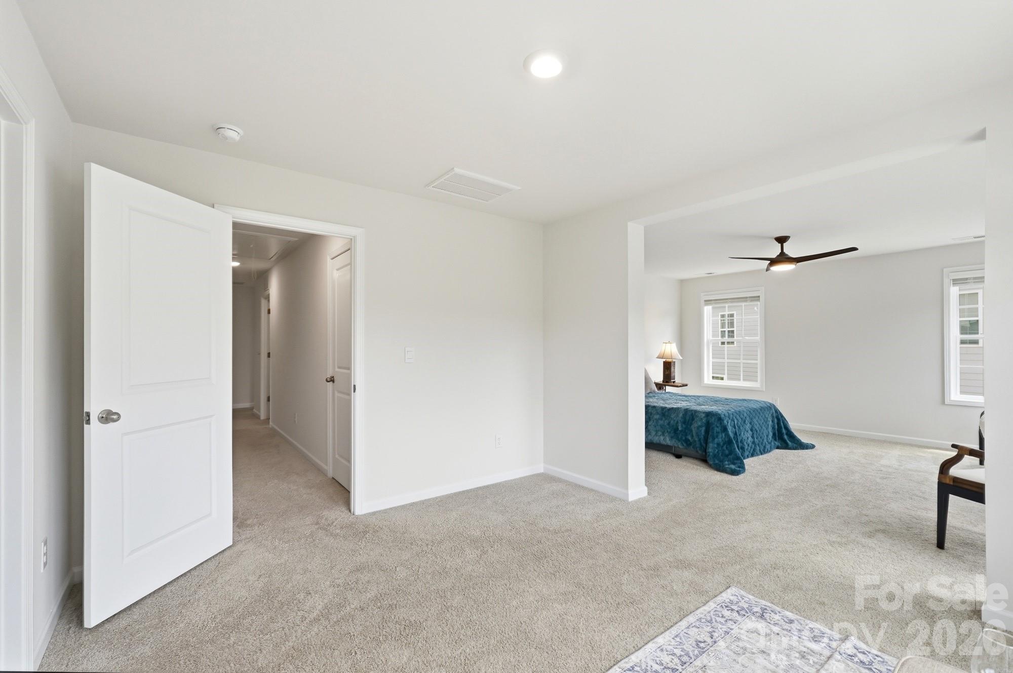 2431 Napa Terrace — Clover