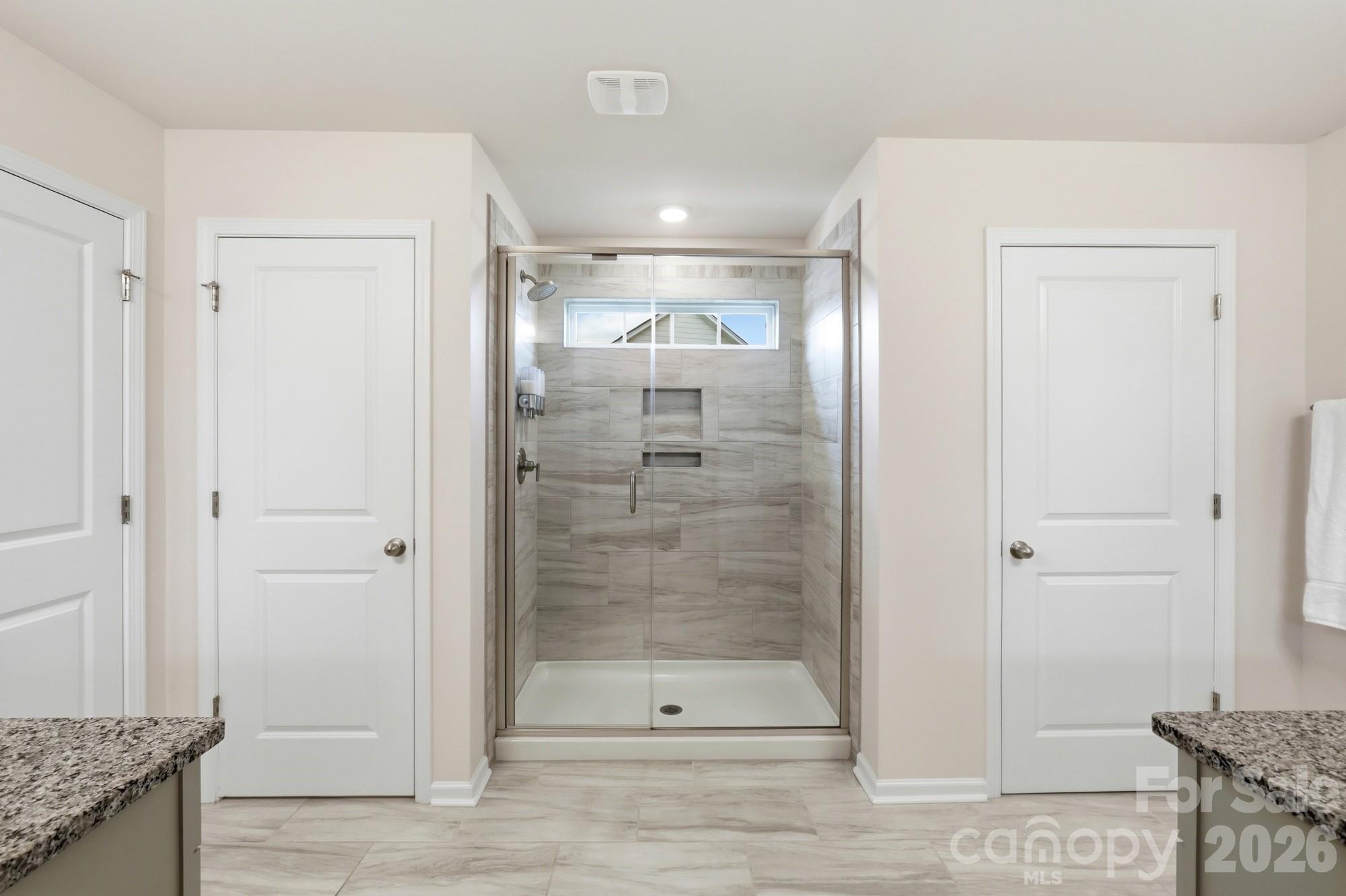 2431 Napa Terrace — Clover