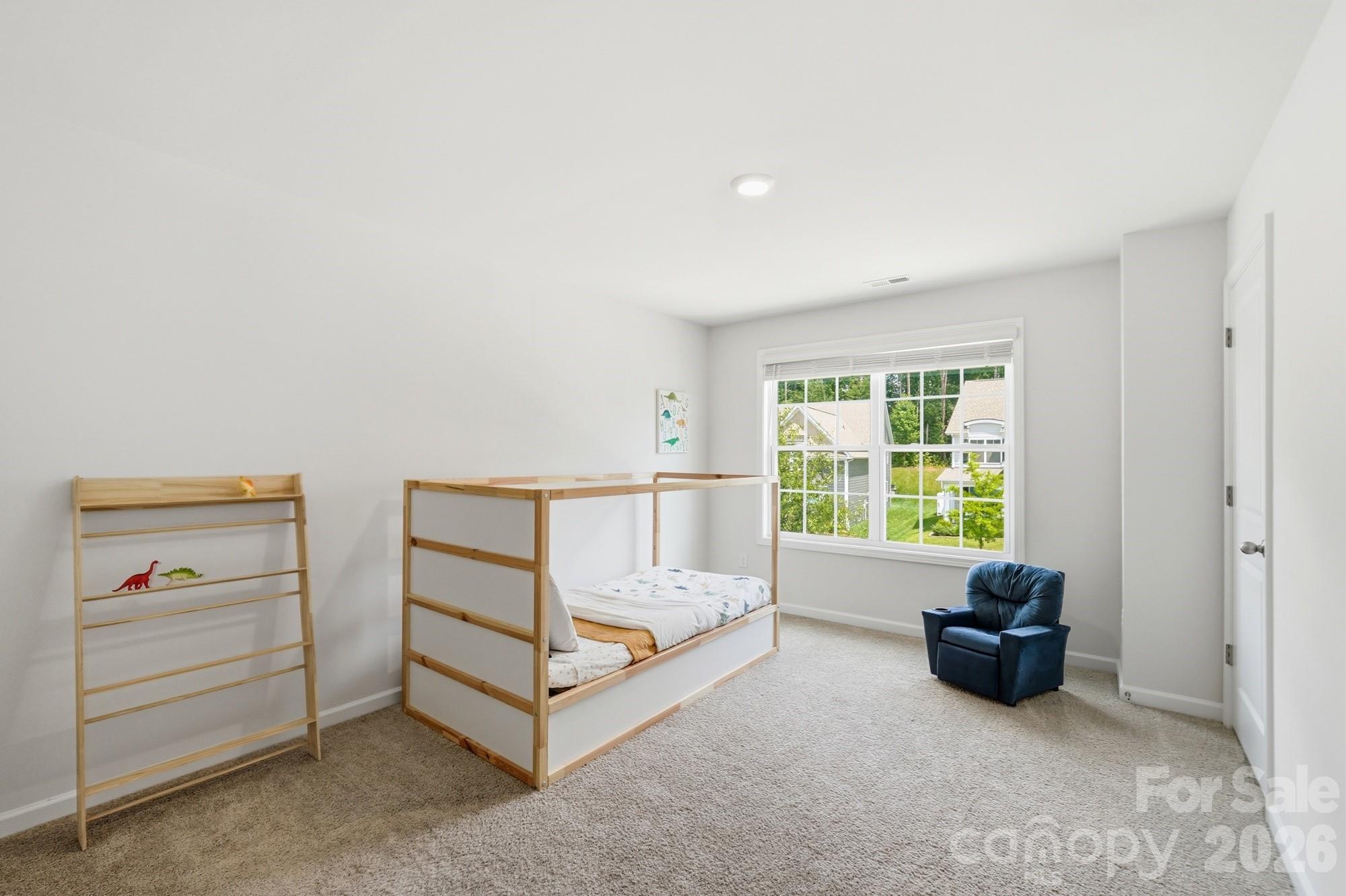 2431 Napa Terrace — Clover