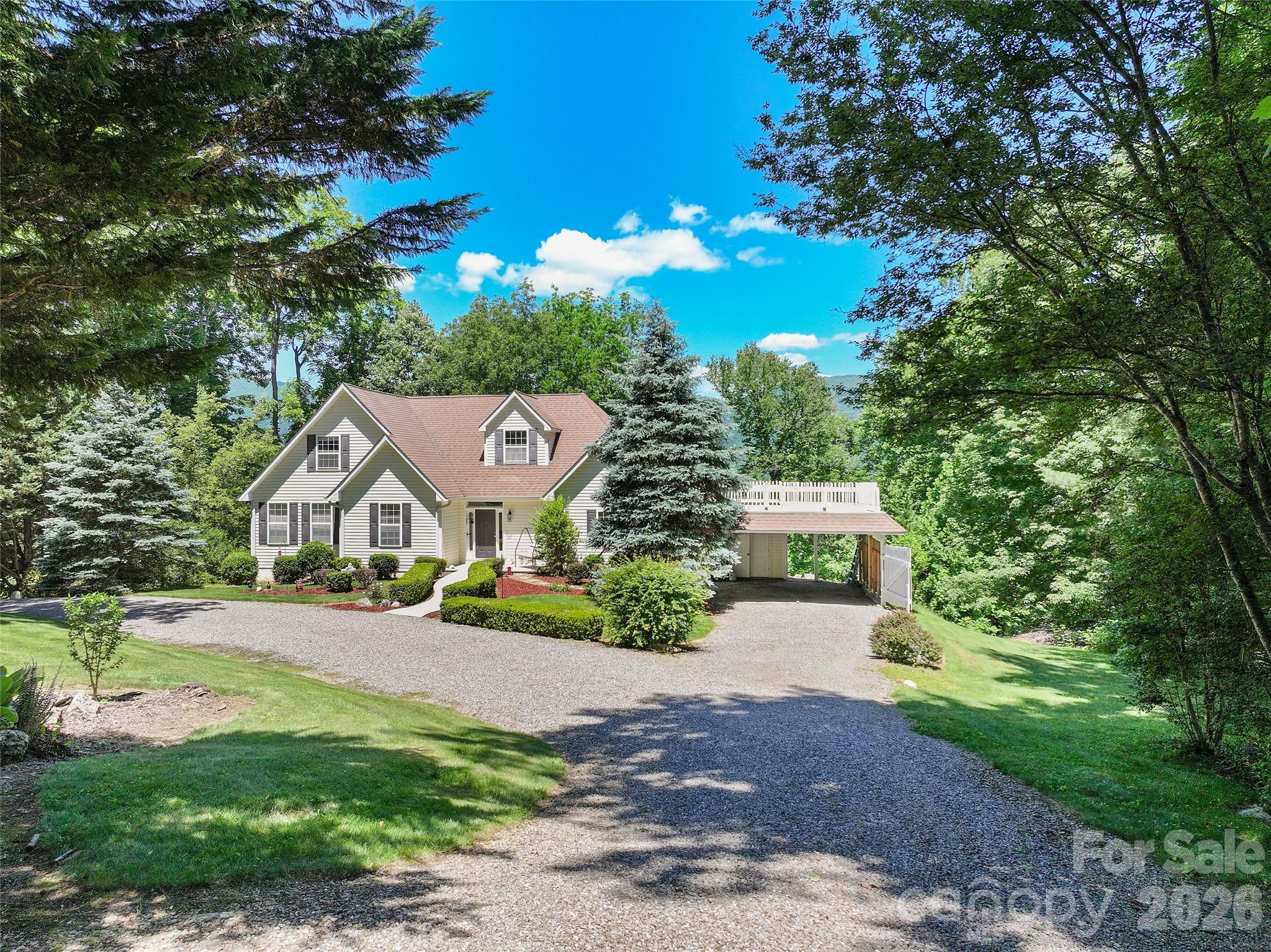 637 April Park — Waynesville