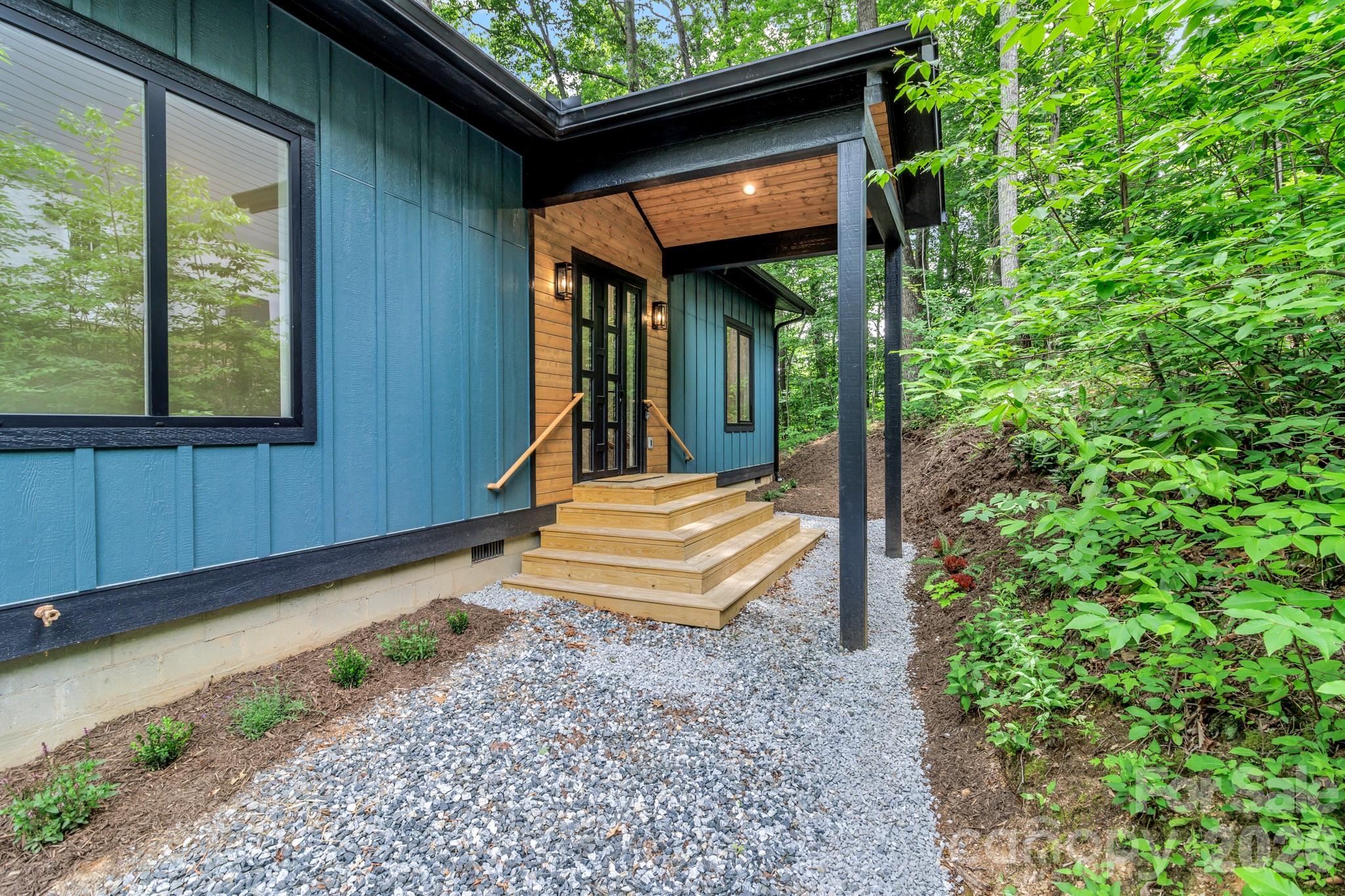 50 Sleeping Bear Ridge — Maggie Valley