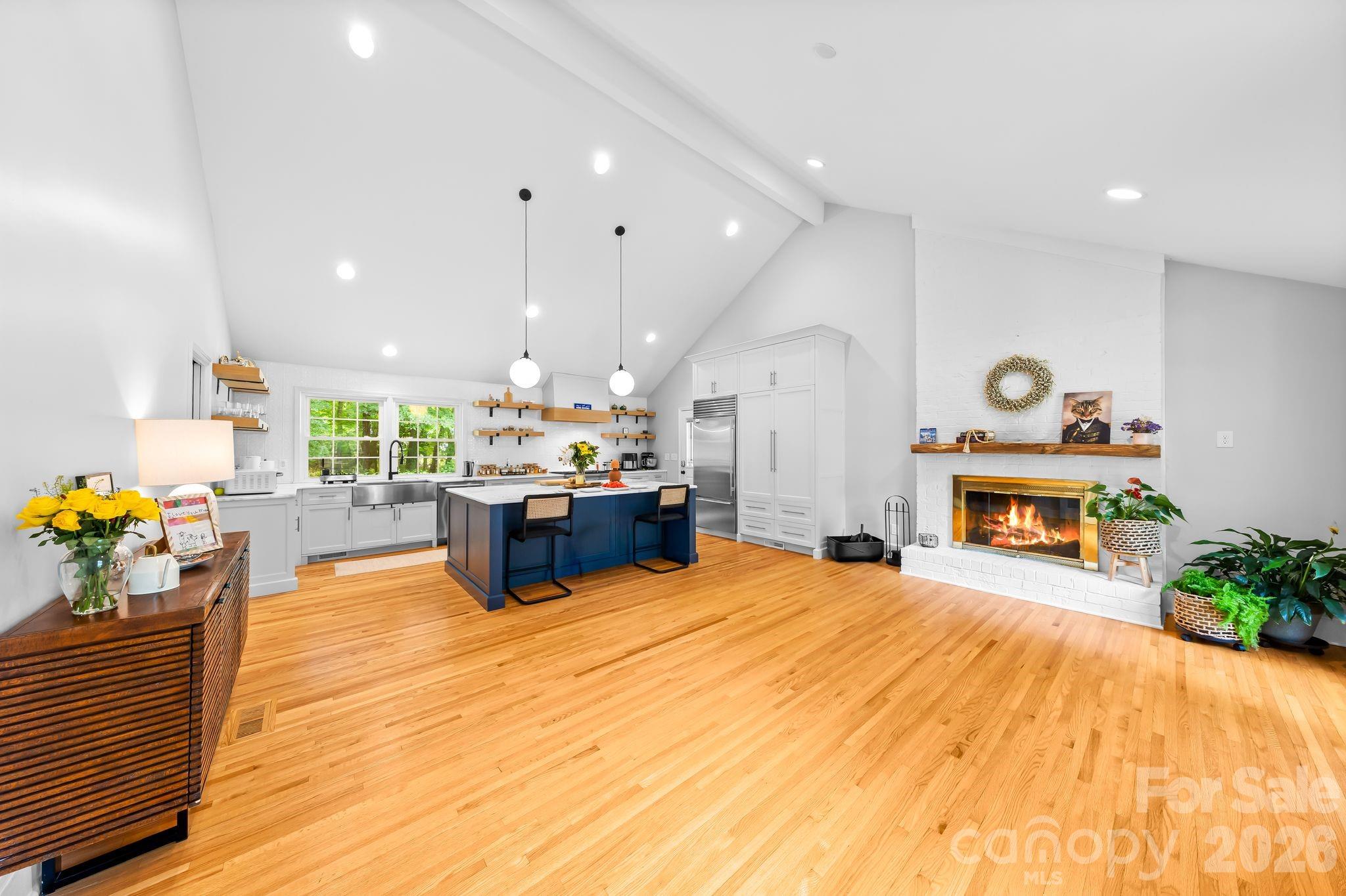 6620 Newhall Road — Charlotte