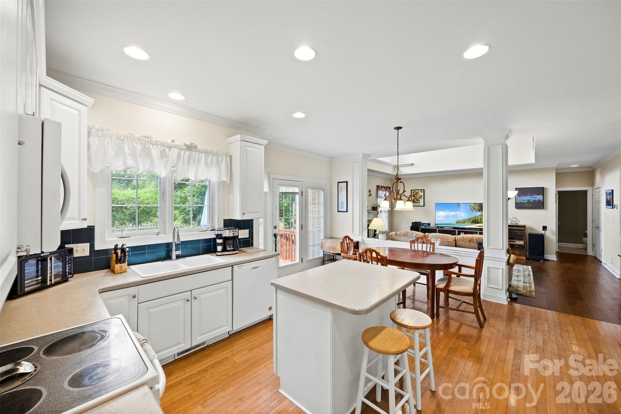 1845 Mountain Trail Drive — Charlotte