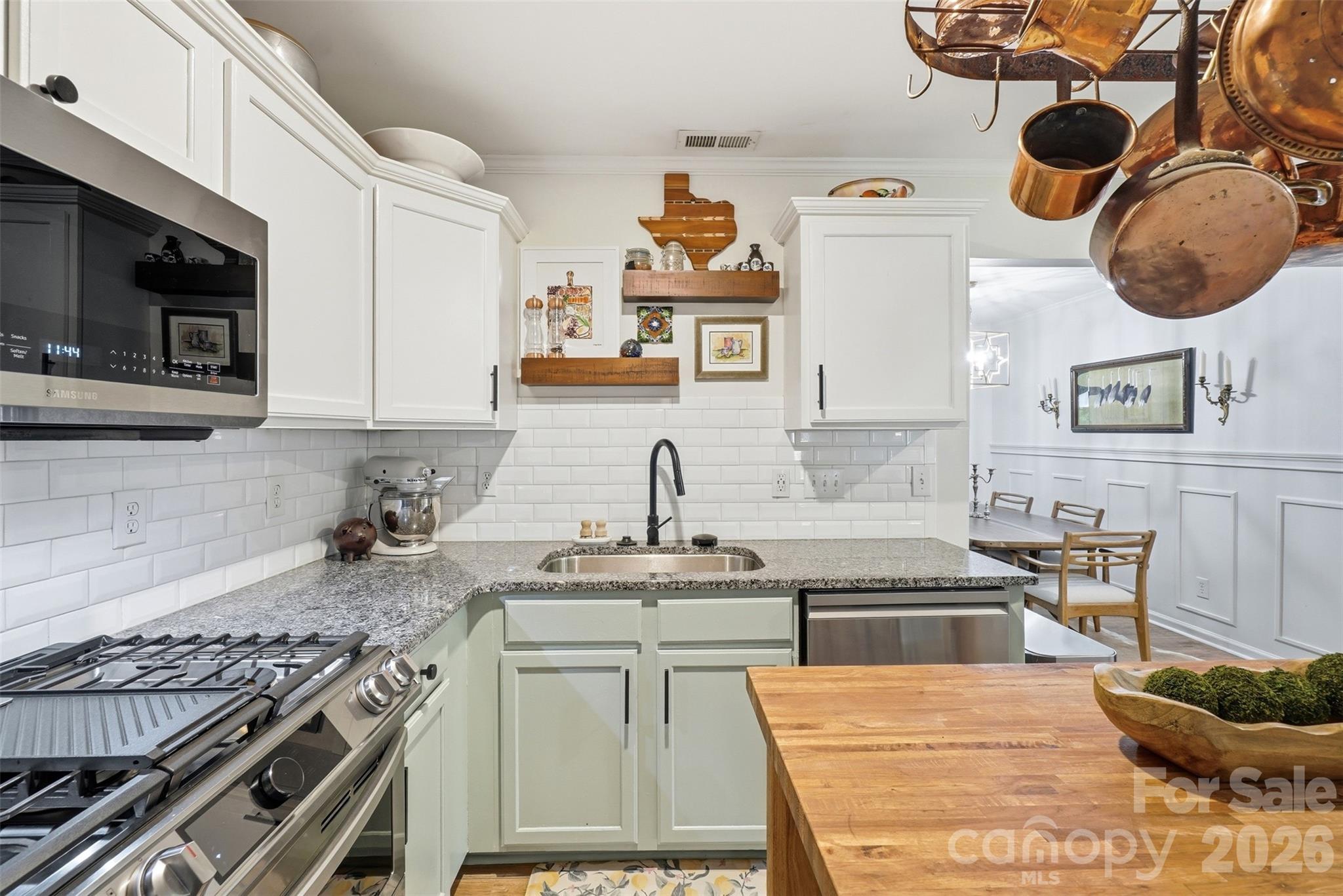 4431 Garris Road — Charlotte