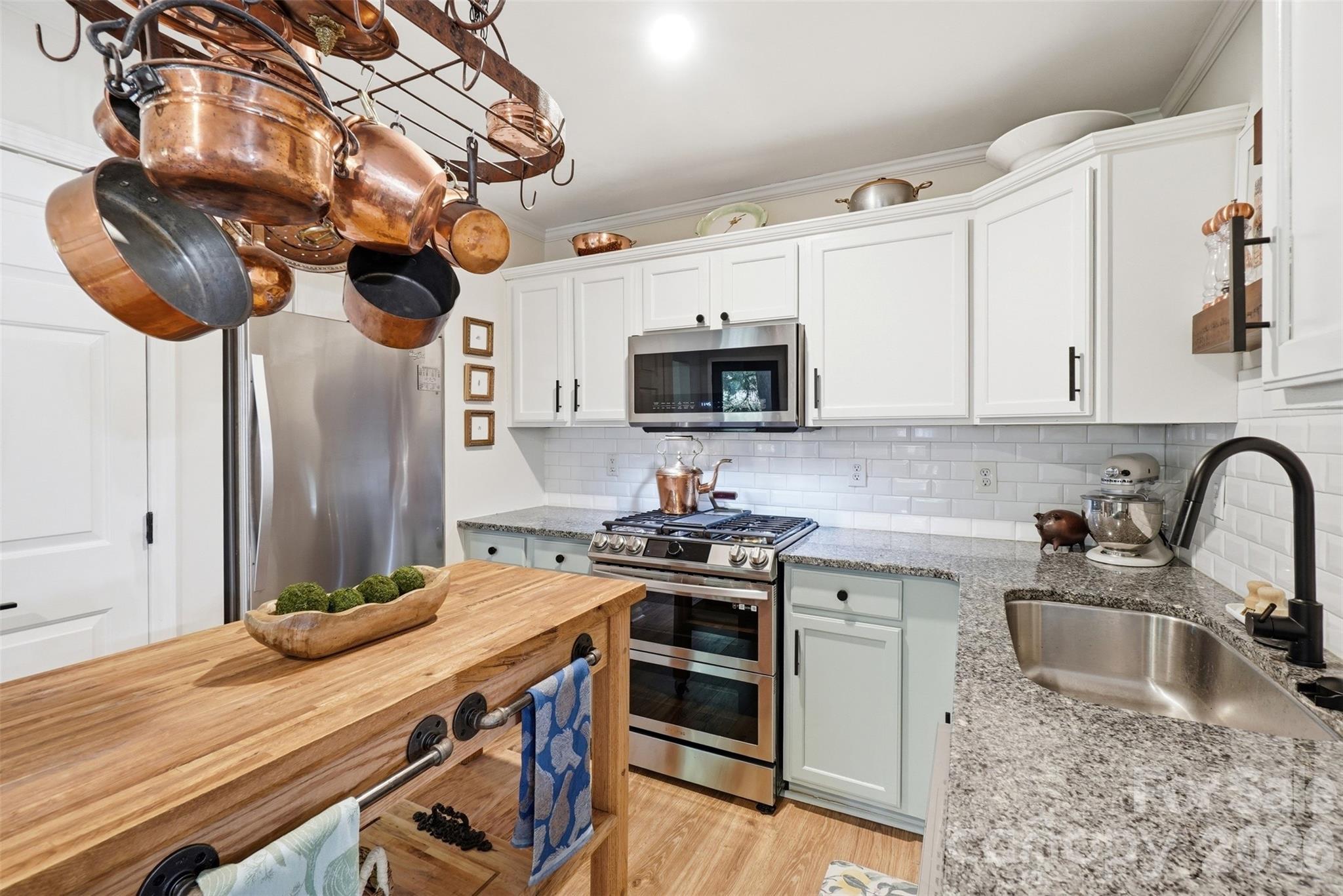 4431 Garris Road — Charlotte