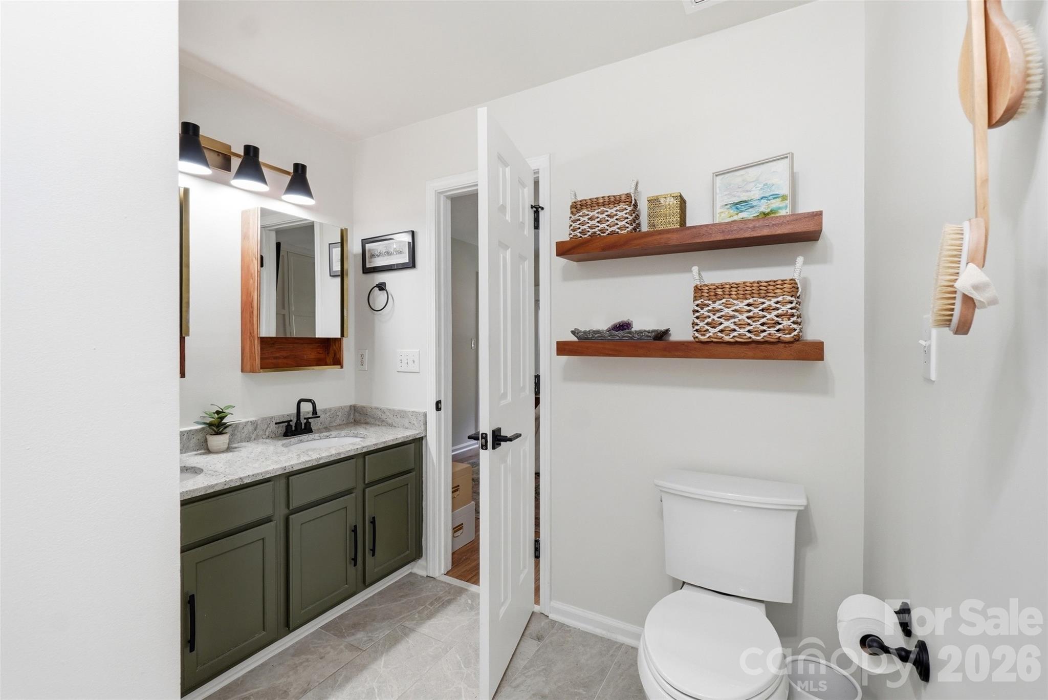 4431 Garris Road — Charlotte
