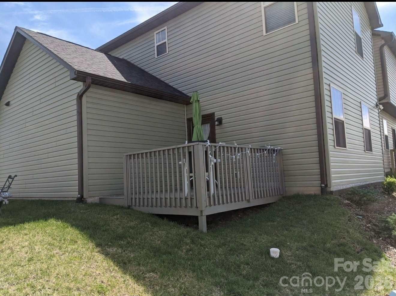 771 Cardwell Lane — Fletcher