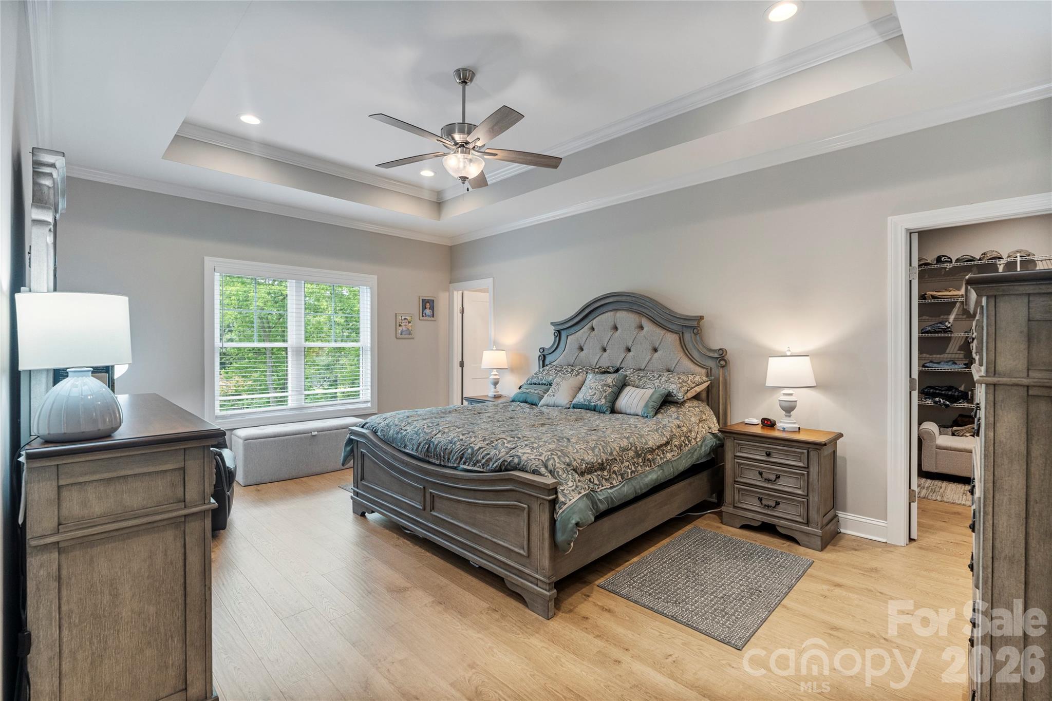 4944 Southview Drive — Hickory