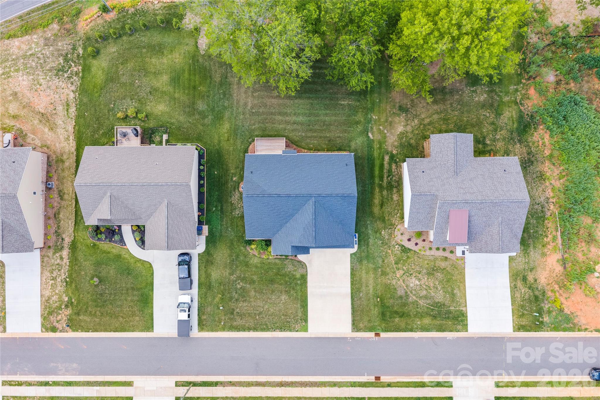 4944 Southview Drive — Hickory