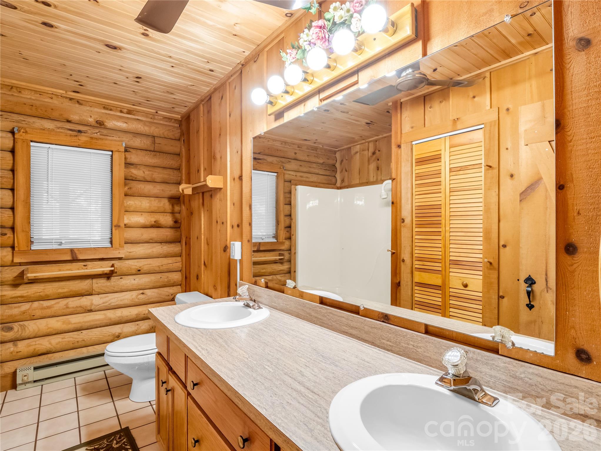 137 Amys Ridge Road — Lake Lure