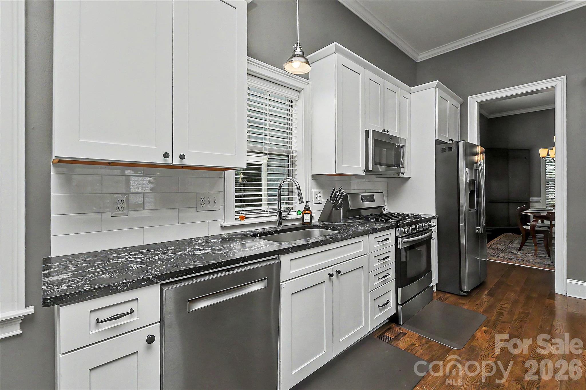 3205 N Mcdowell Street — Charlotte