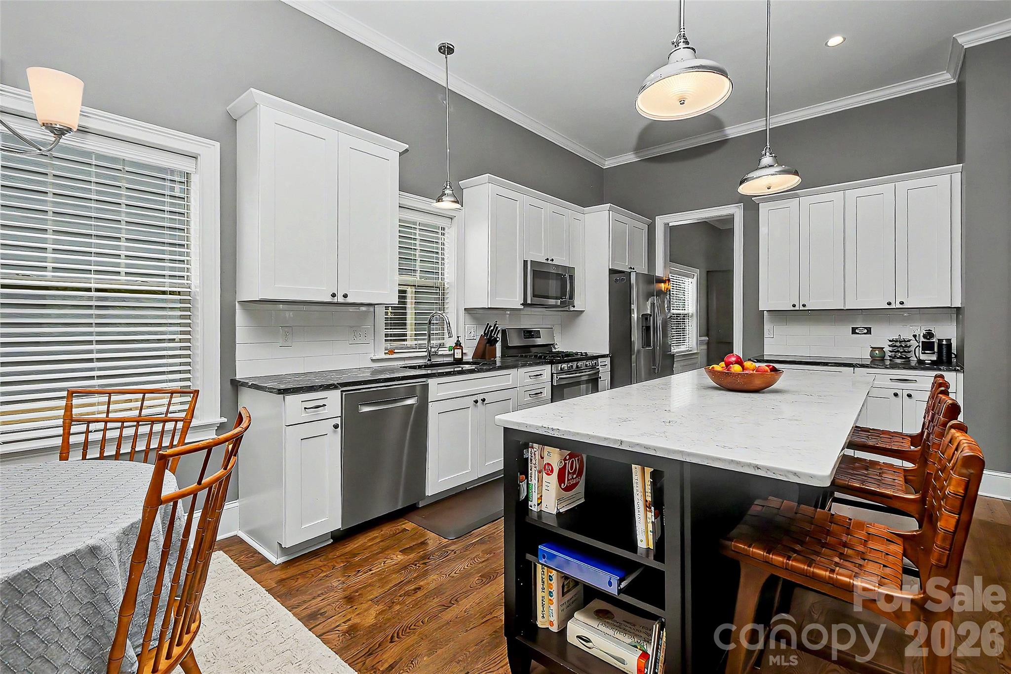 3205 N Mcdowell Street — Charlotte