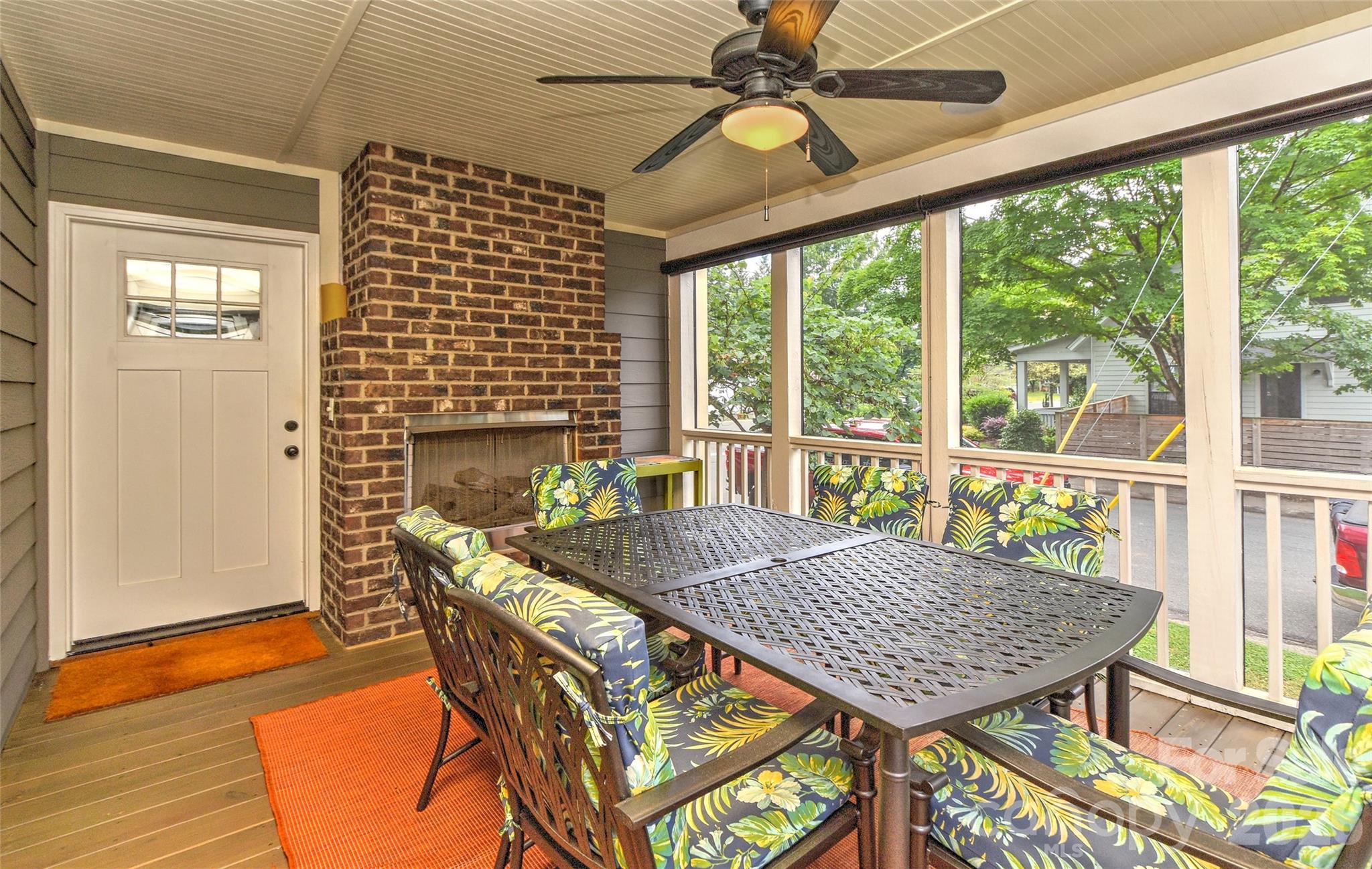 3205 N Mcdowell Street — Charlotte