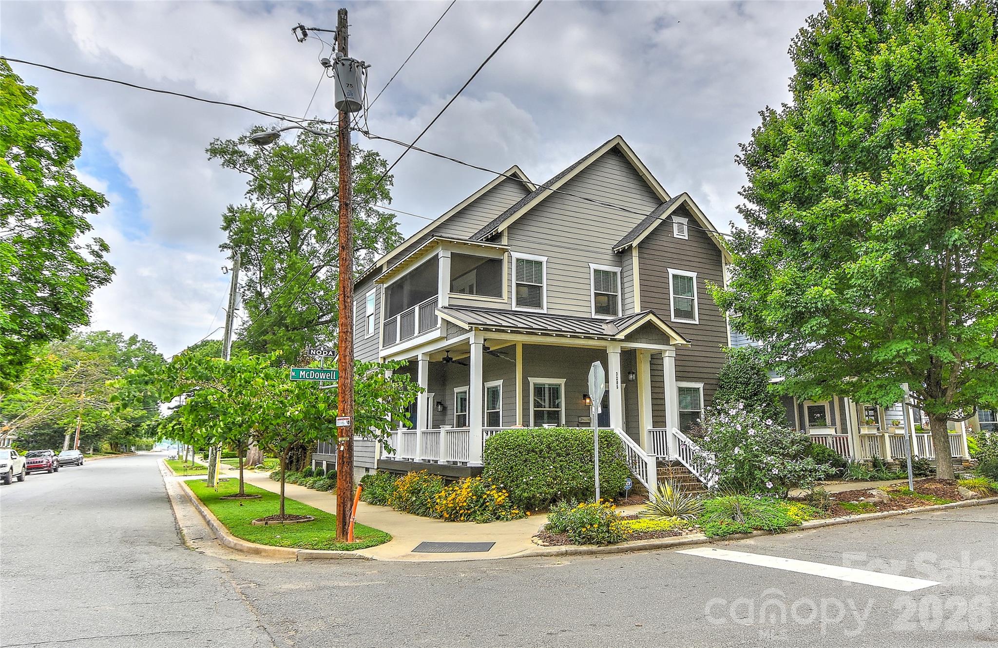 3205 N Mcdowell Street — Charlotte