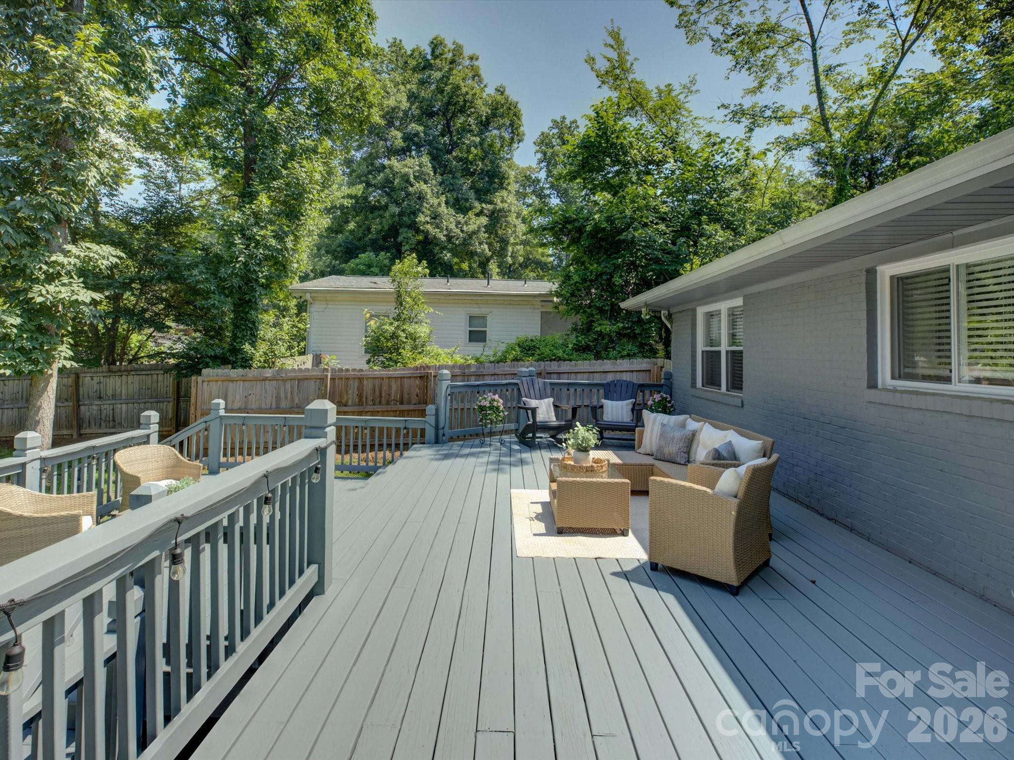 3423 Sudbury Road — Charlotte