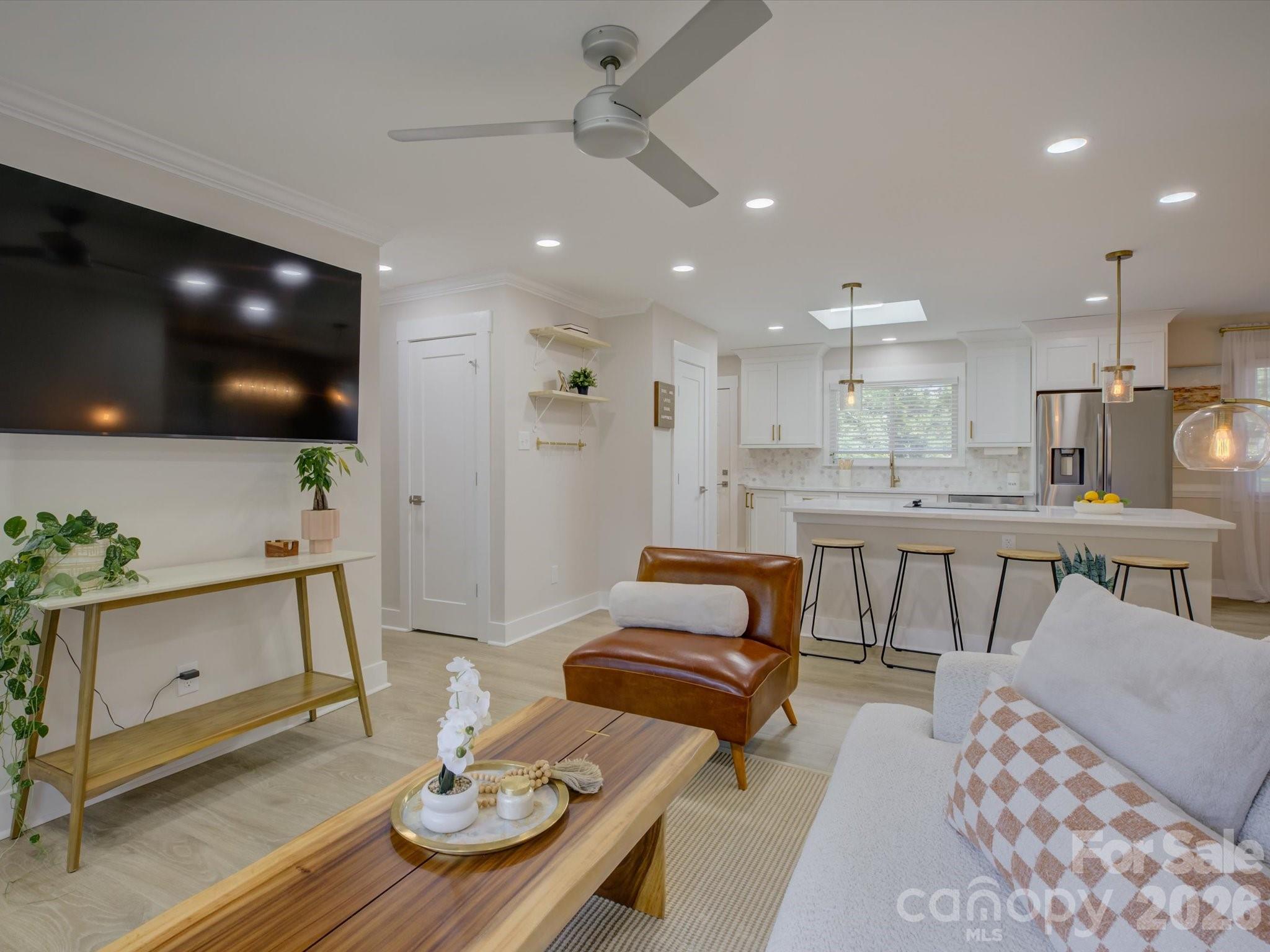 3423 Sudbury Road — Charlotte