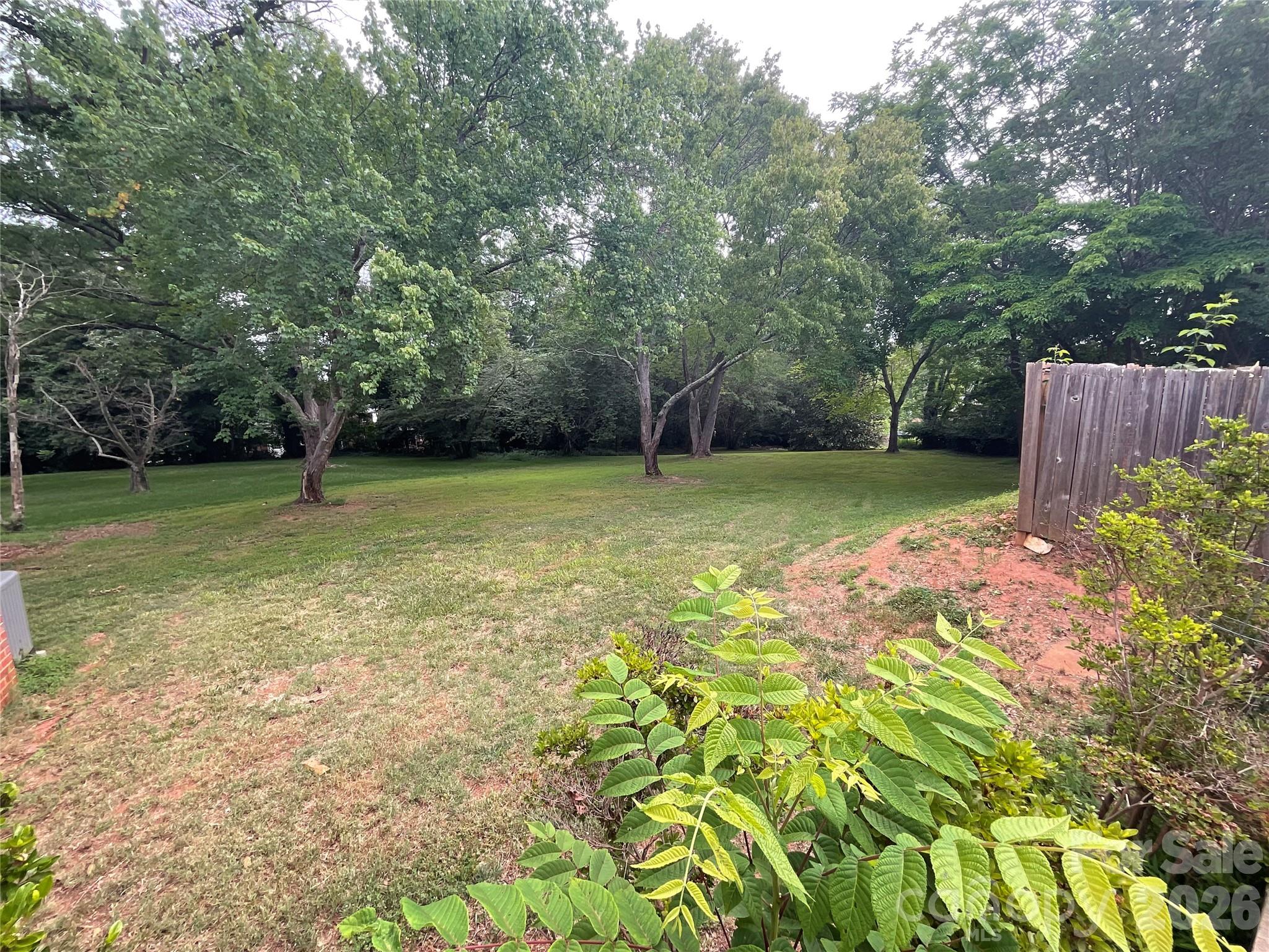 5521 Suttlemyre Lane — Hickory