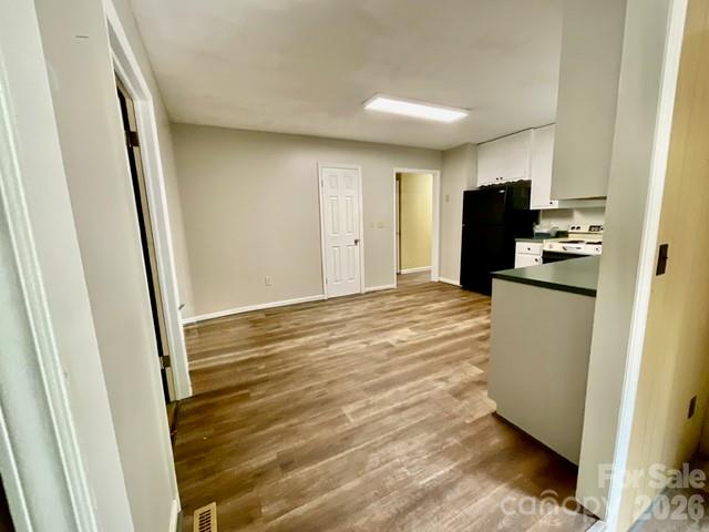 5521 Suttlemyre Lane — Hickory