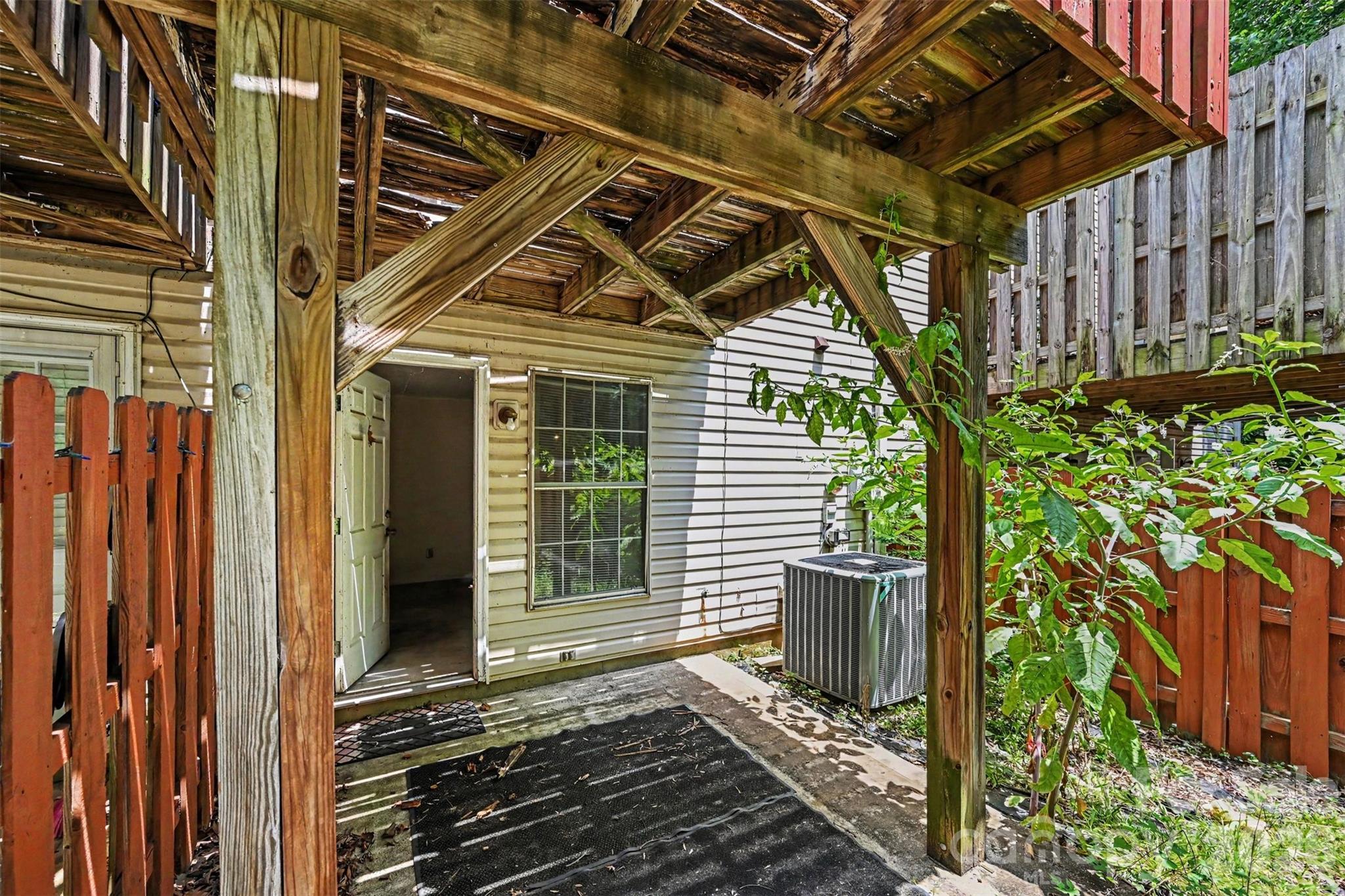 9610 Green Gable Court — Charlotte