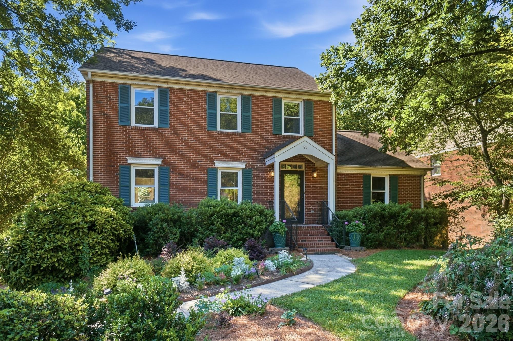 723 Walnut Point Drive — Matthews