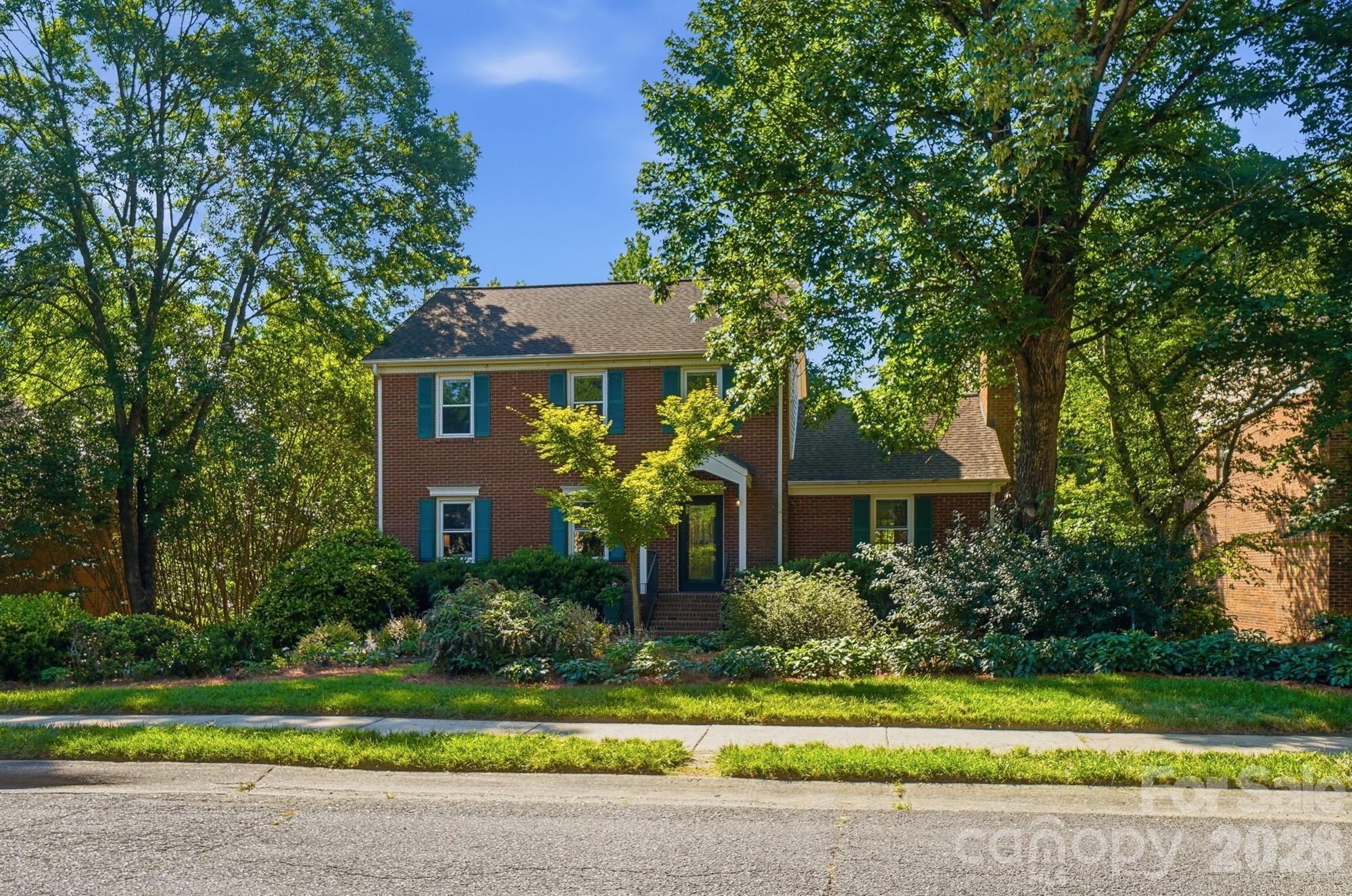 723 Walnut Point Drive — Matthews