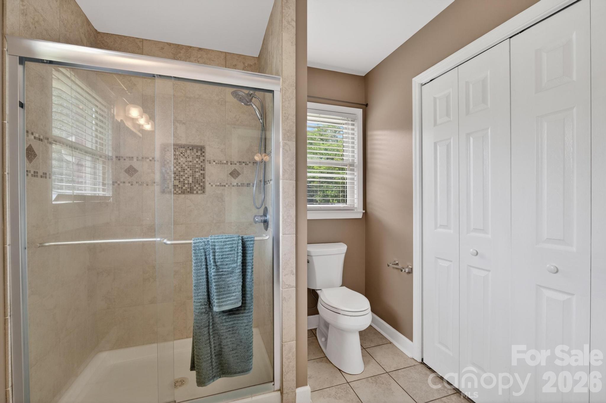 2411 Allendale Circle — Lenoir