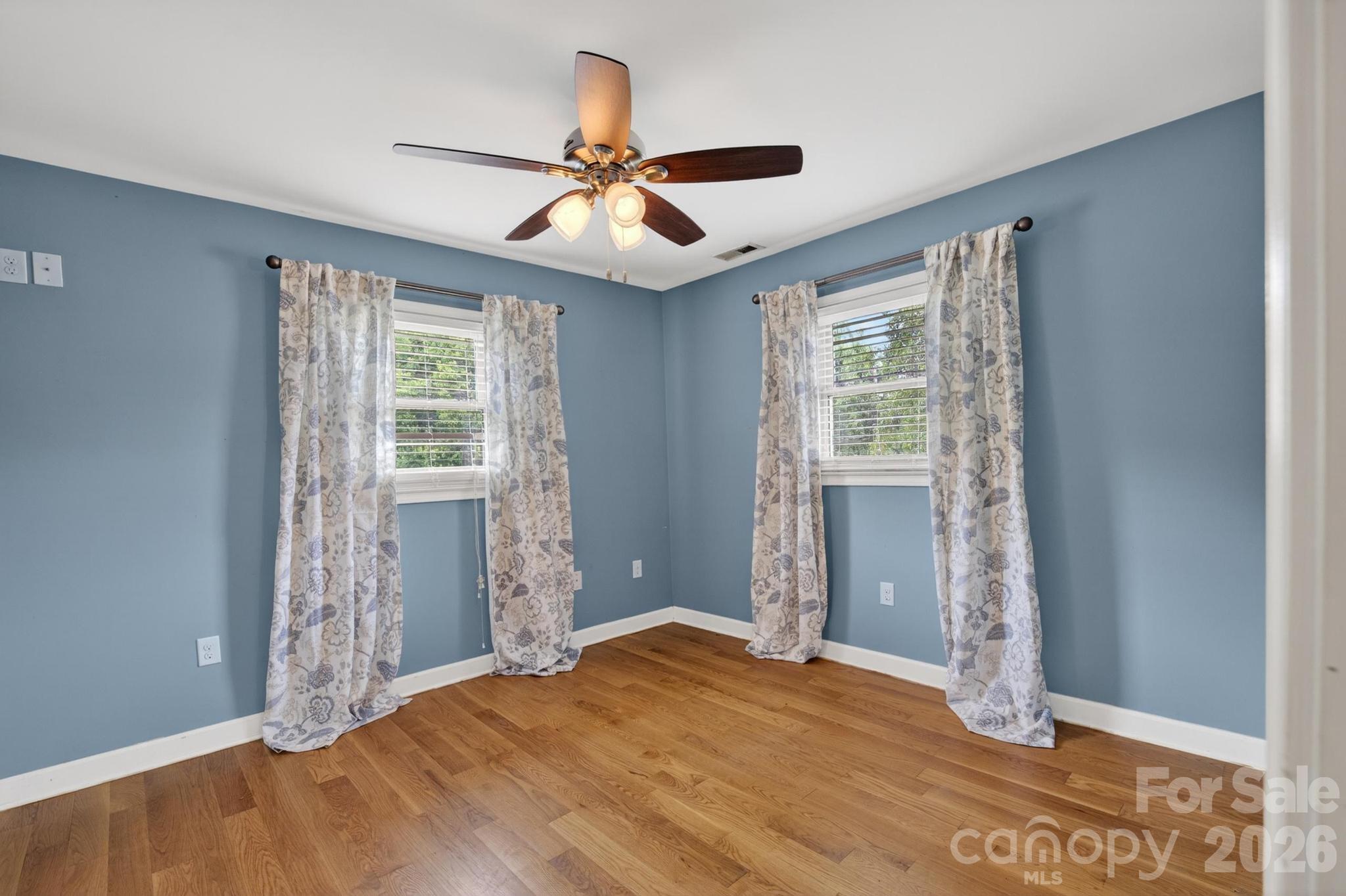 2411 Allendale Circle — Lenoir