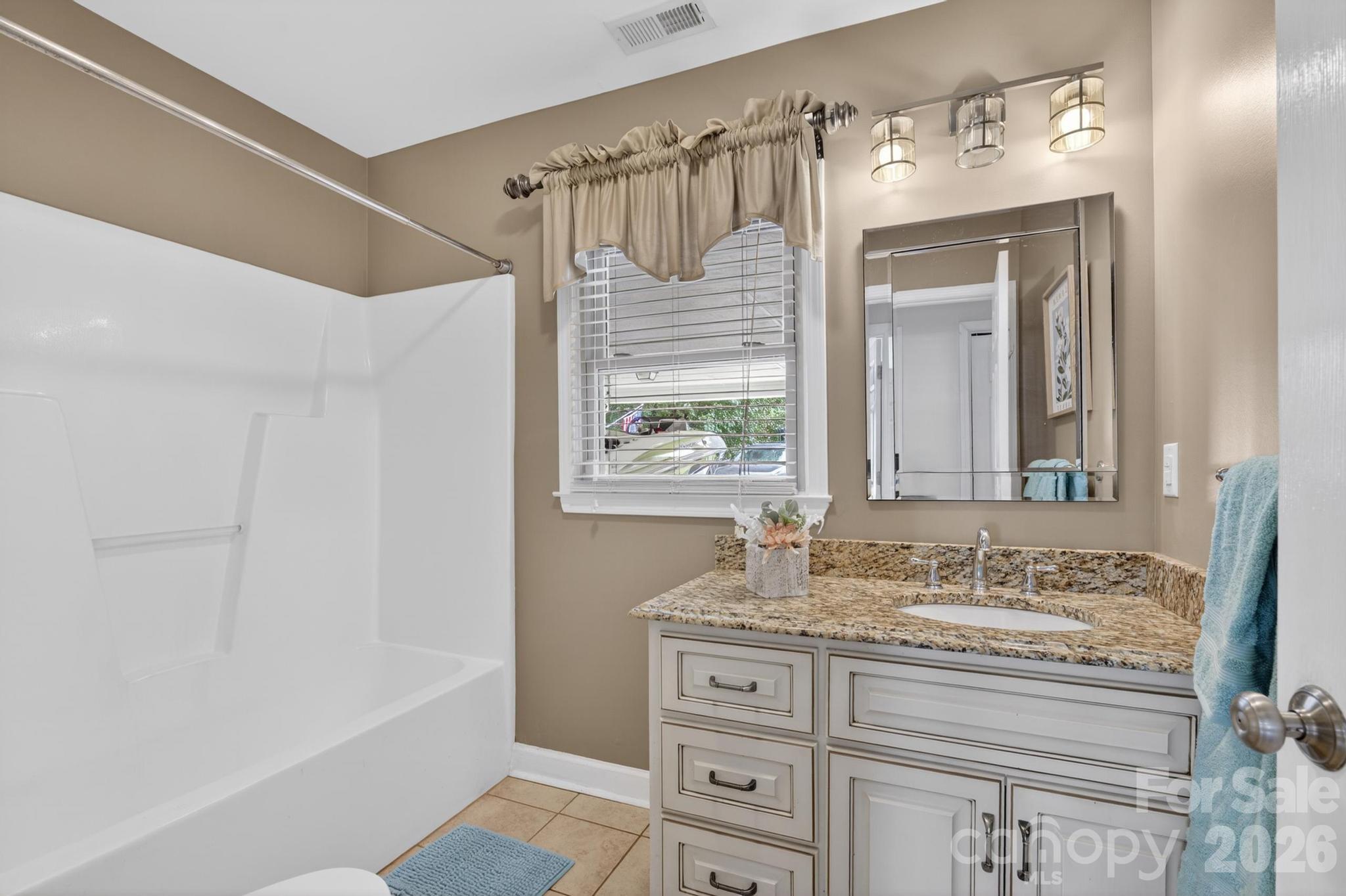 2411 Allendale Circle — Lenoir